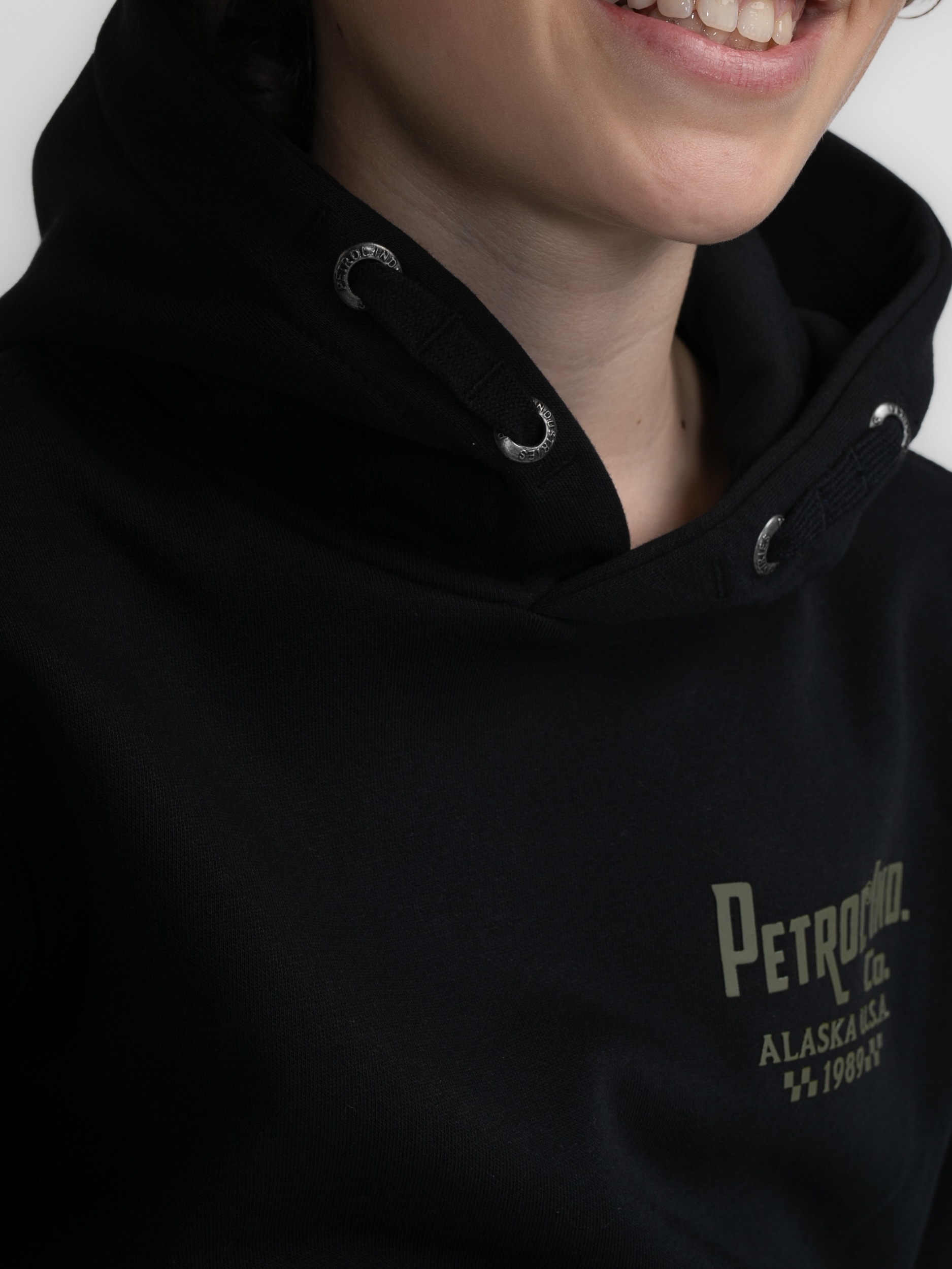 Petrol Industries Hoodie, mit Print auf der Brust