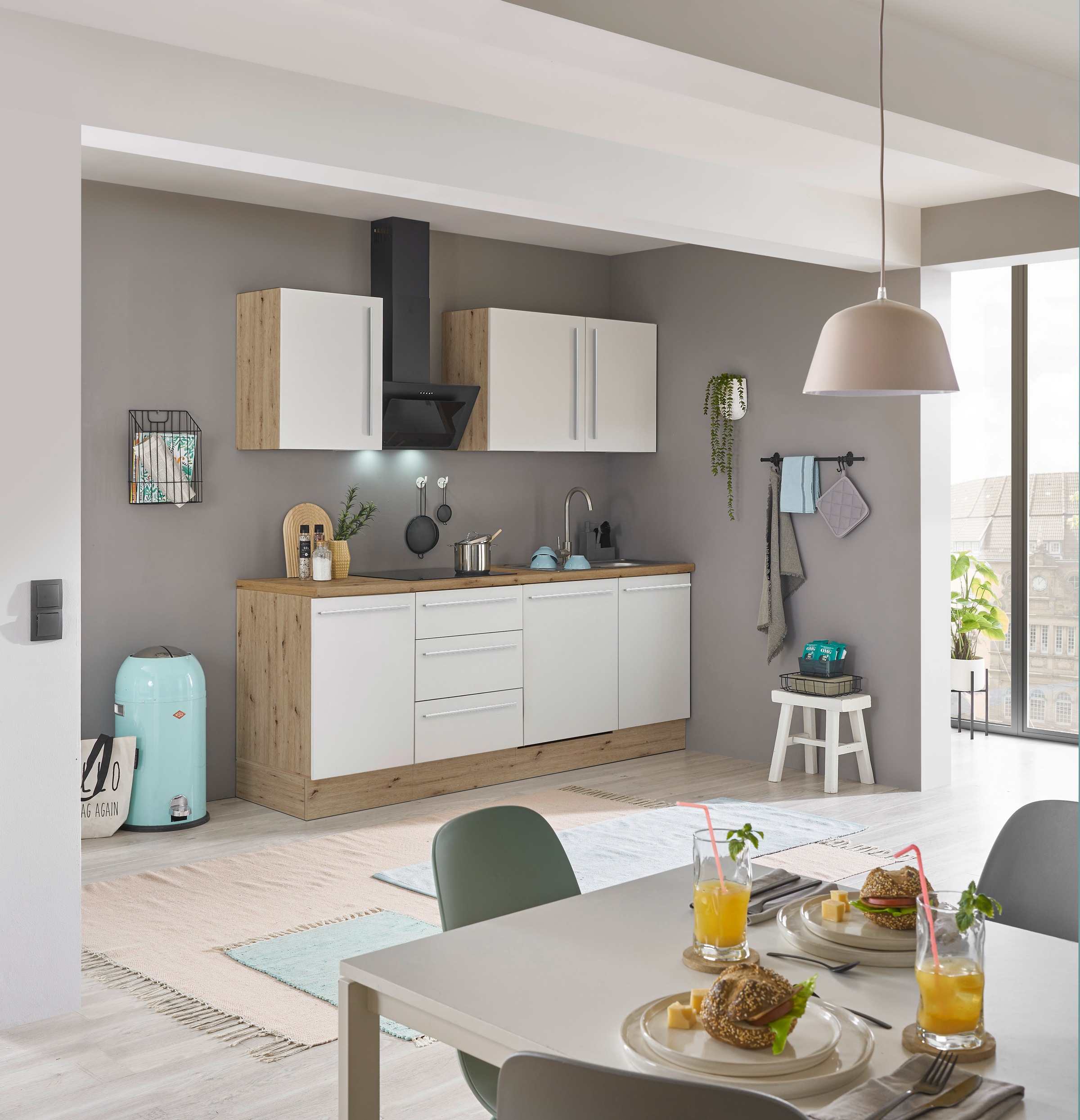 KOCHSTATION Küchenzeile »Florida«, Breite 220 cm, Softclose für Türen und Schubkästen, ohne E-Geräte