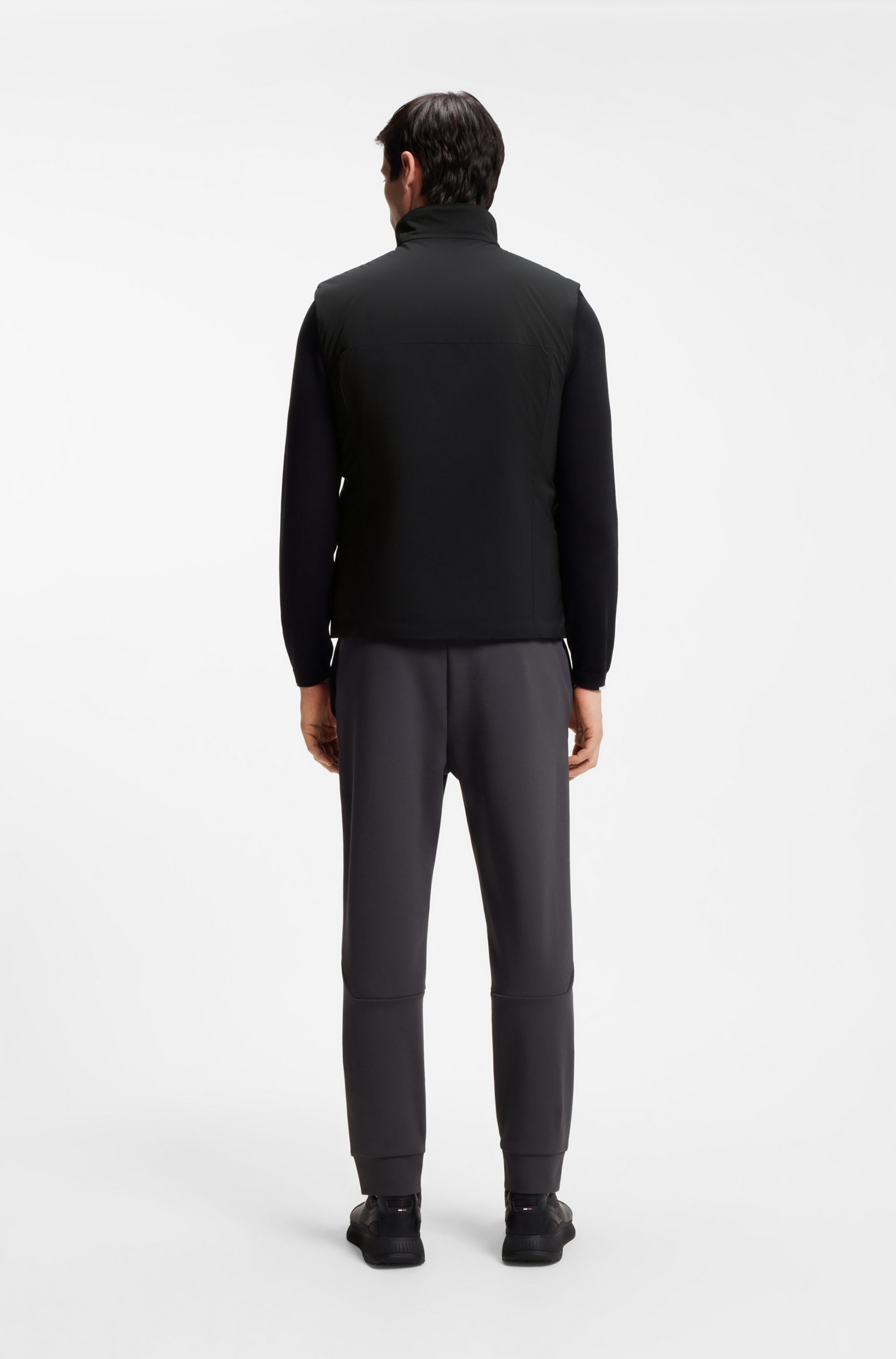 BOSS GREEN Funktionsweste Regular Fit, 4-Wege-Stretch-Qualität, Highloft-Stretch-Wattierung