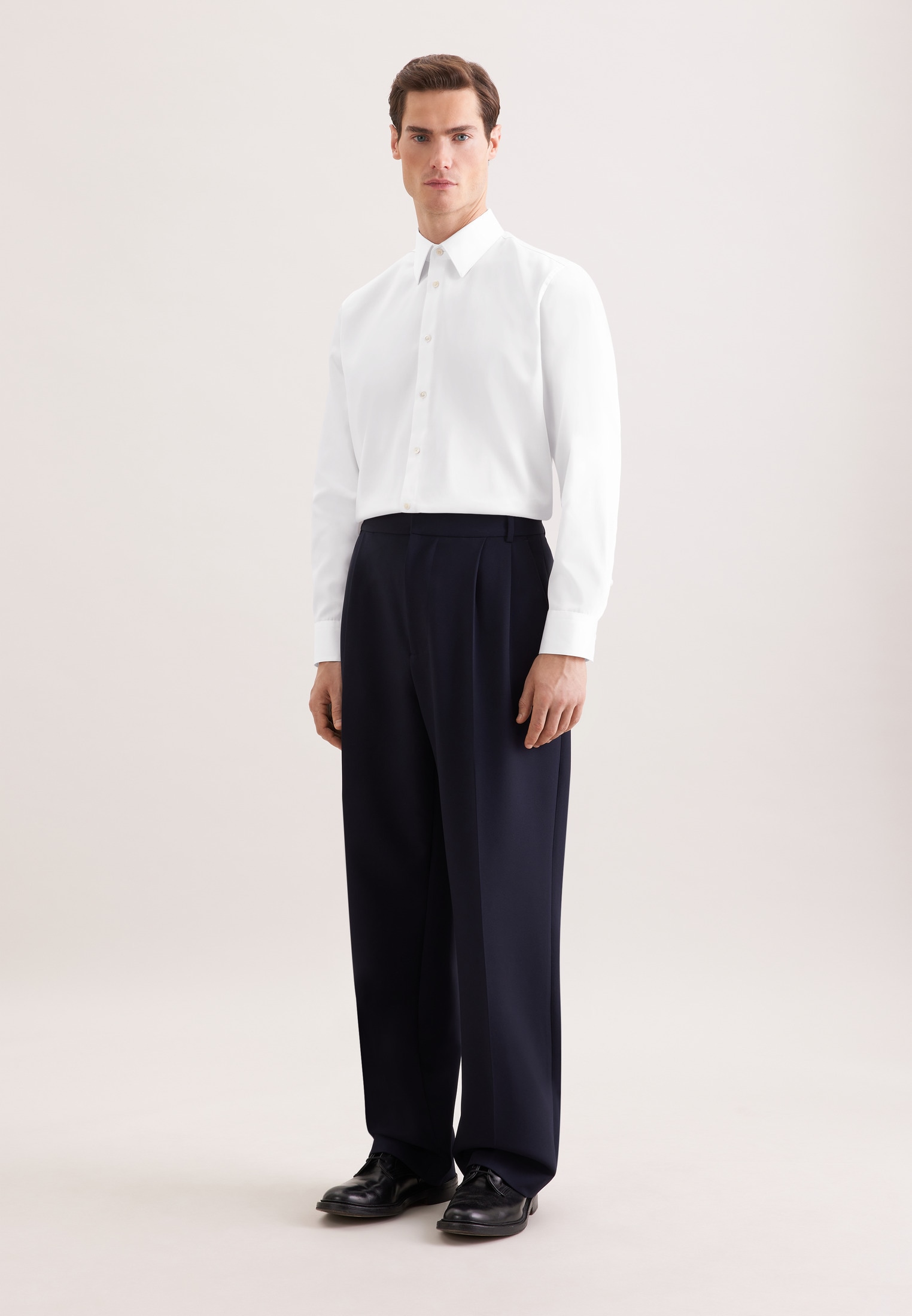 seidensticker Businesshemd »Schwarze Rose« Relaxed 1/1 Kentkragen Uni