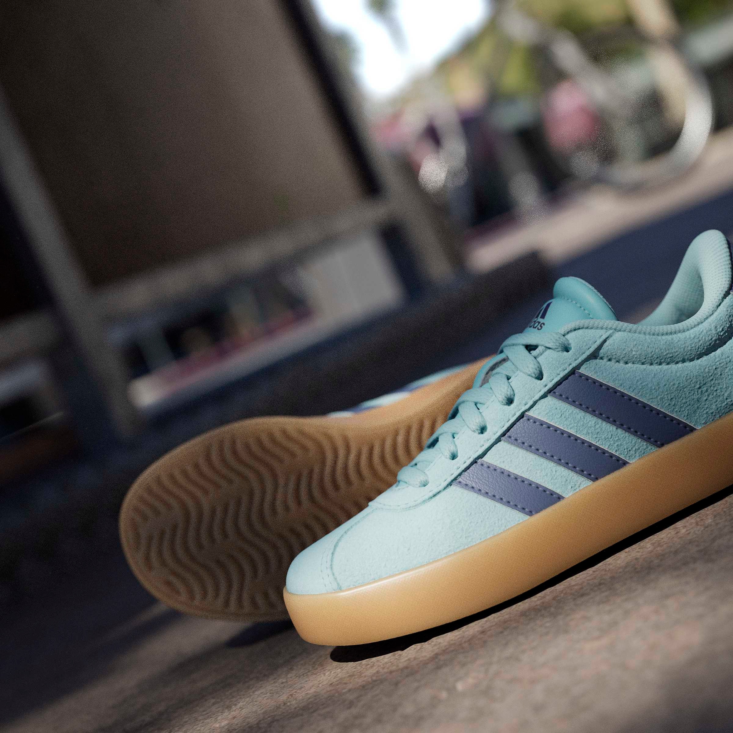 adidas Sportswear Sneaker »VL COURT 3.0«  inspiriert vom Design des adidas samba, für Kinder & Jugendliche