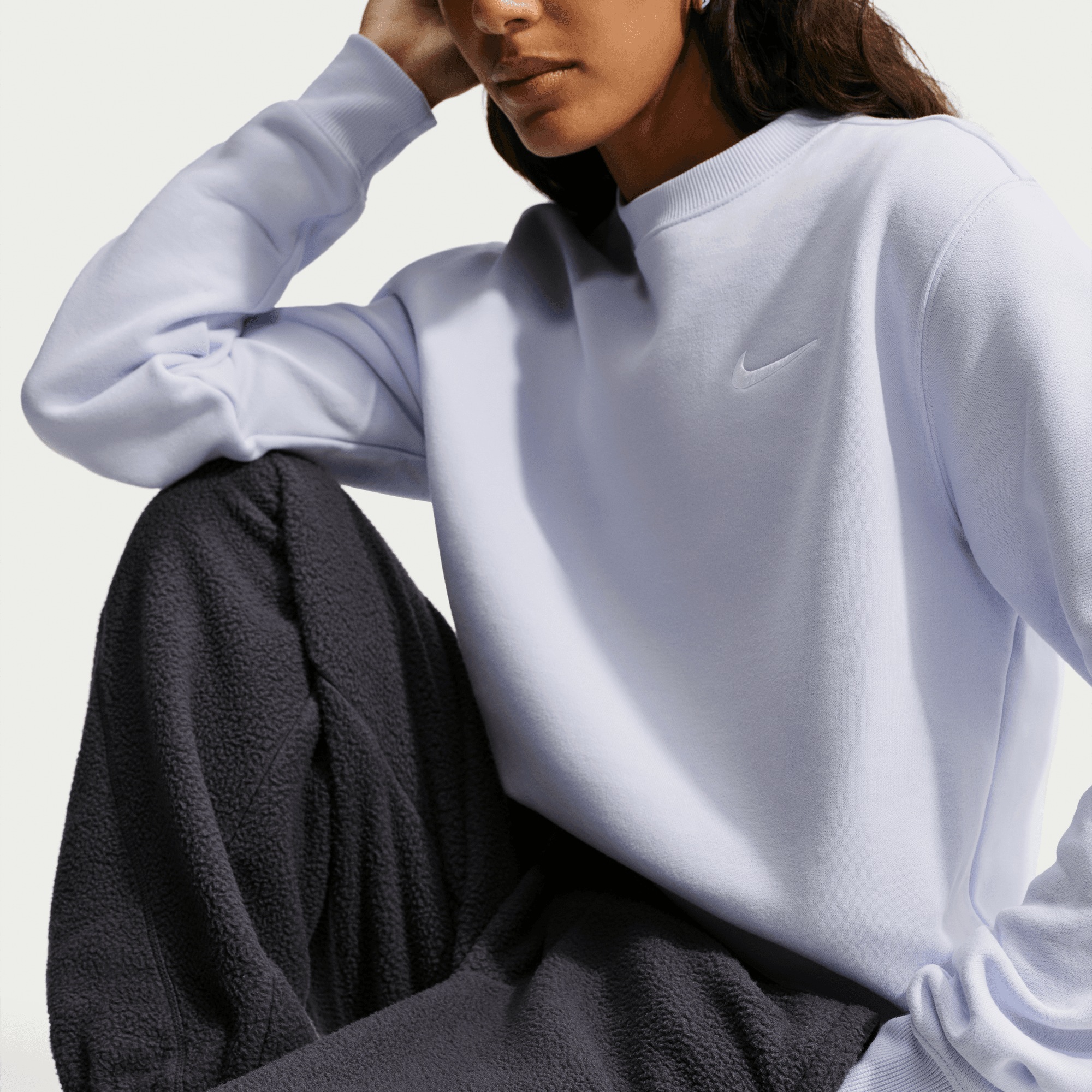 Nike Sportswear Plüschhose »W NK CHILL POLAR FLC PANT«  mit elastischem Bund, auch in großen Größen