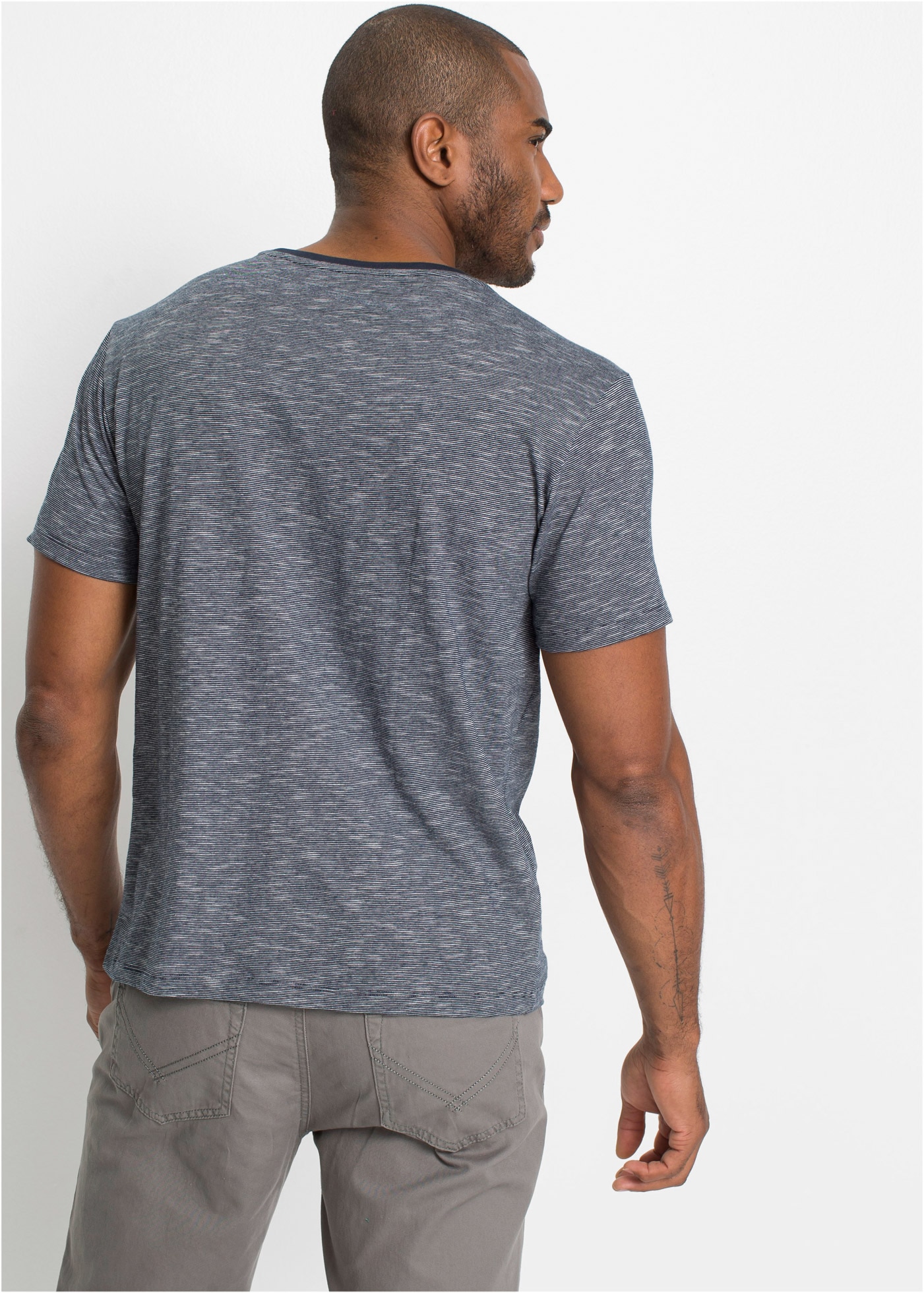 bonprix T-Shirt Packung, 2, 2 Stk. tlg. T-Shirt (2er Pack) aus reiner Baumwolle