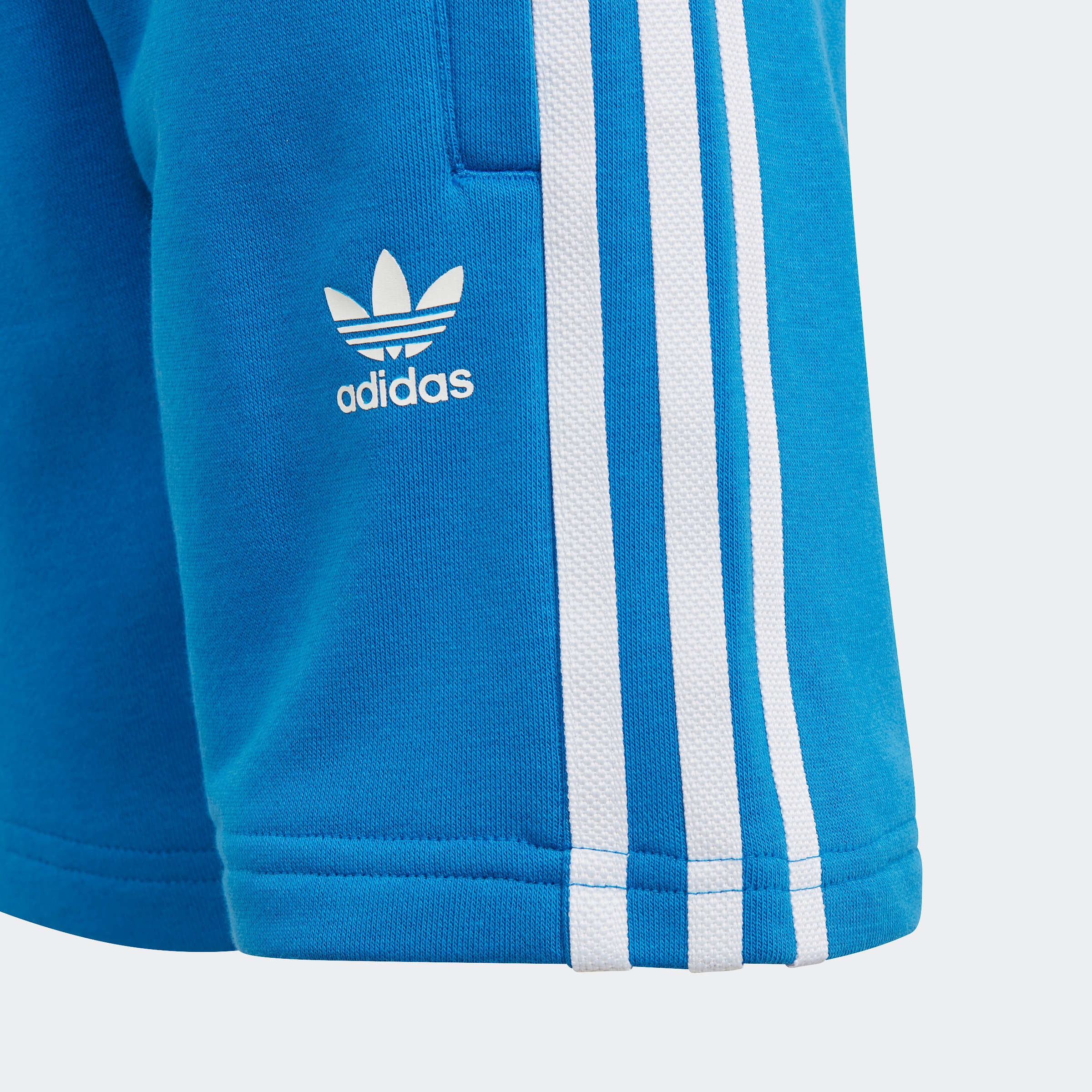 adidas Originals T-Shirt & Shorts »ADICOLOR SHORTS UND SET«