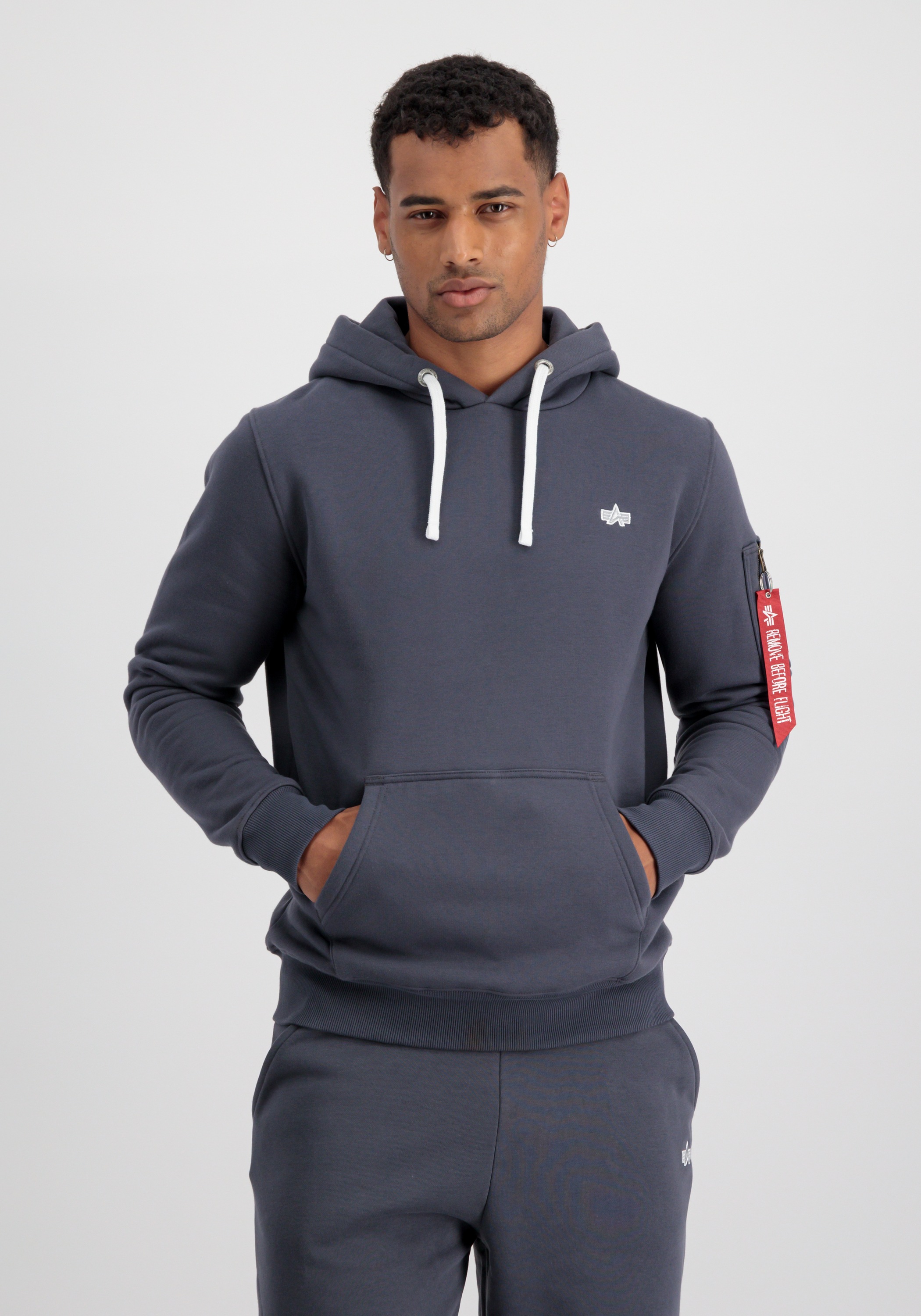 Alpha Industries Hoodie »Unisex EMB Hoodie Kapuzensweatshirt«