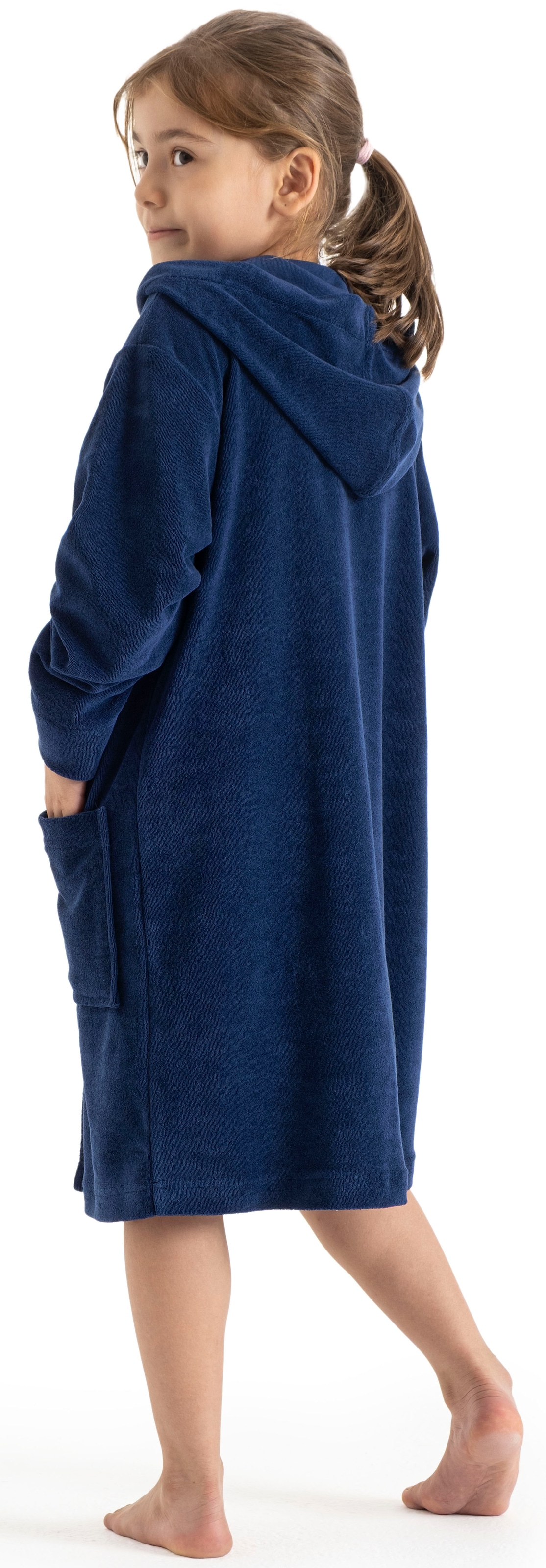 KangaROOS Kinderbademantel »Kira, Ideal für Zuhause, Schwimmbad oder im Urlaub« 1 Stk. tlg., modernen, sportliches Design, leuchtenden Akzenten