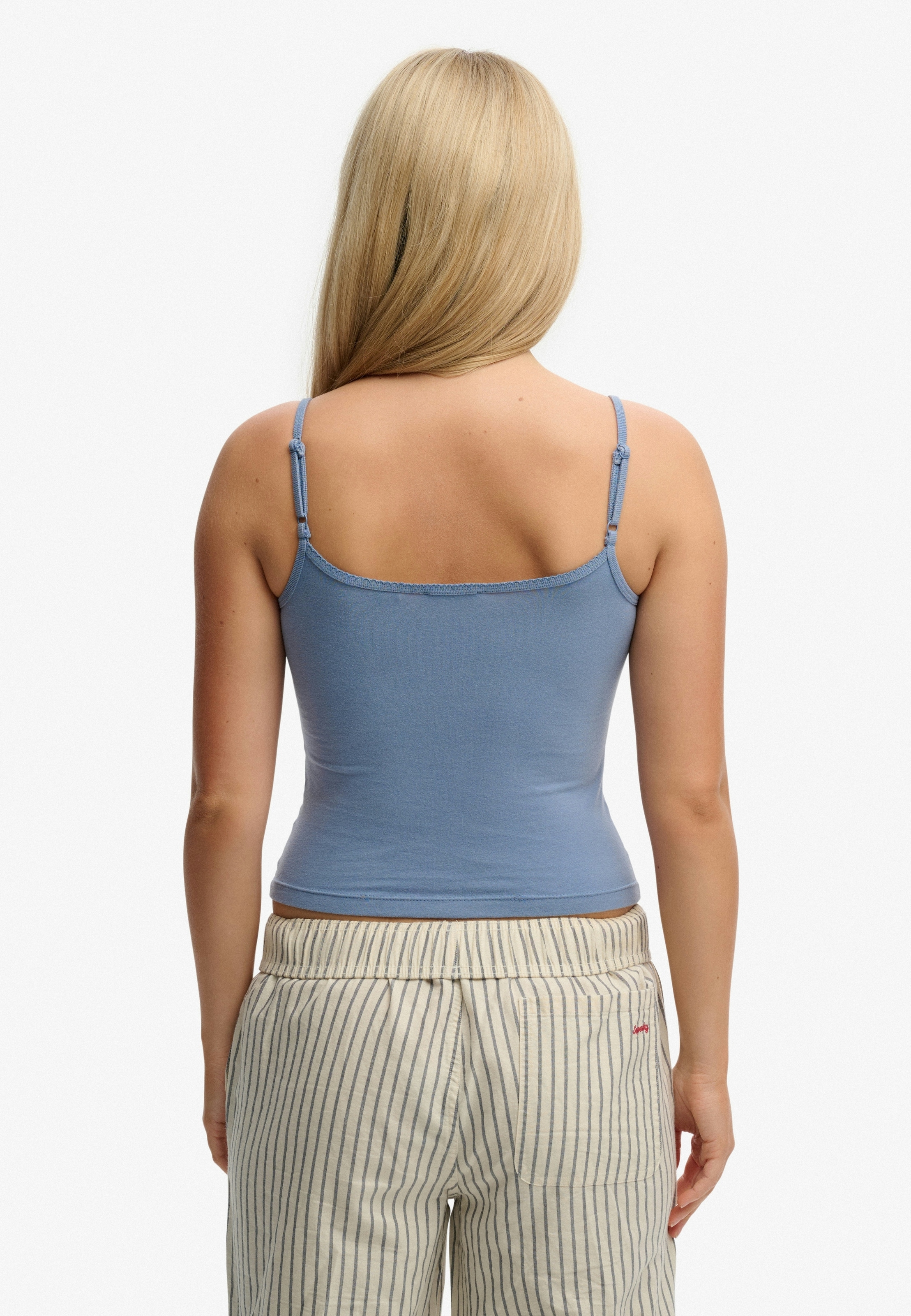 Superdry Tanktop »ATH ESS GRAPHIC CAMI« mit hübschem Spitzen-Detail am Auschnitt