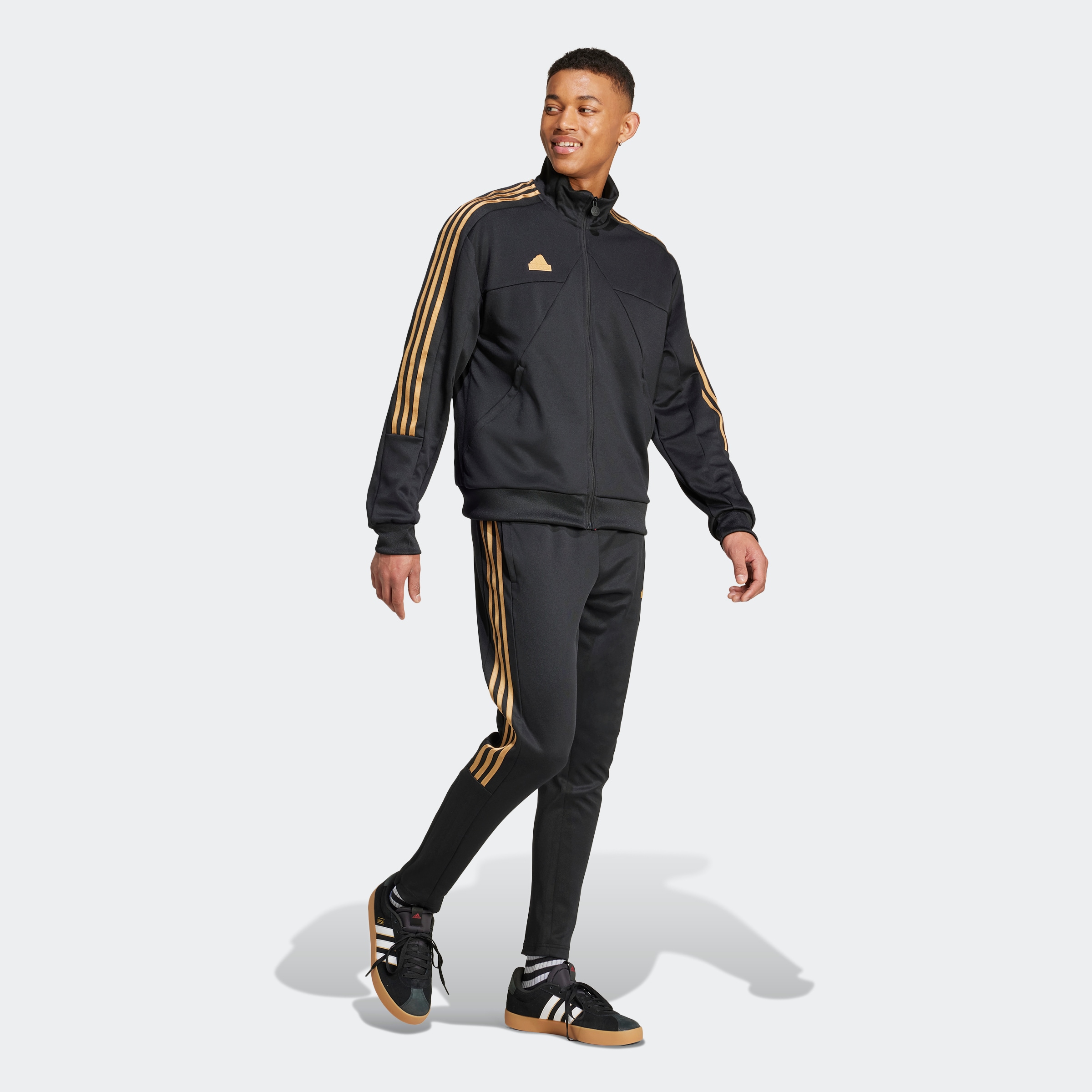 adidas Sportswear Outdoorjacke »M TIRO NTPK TT«