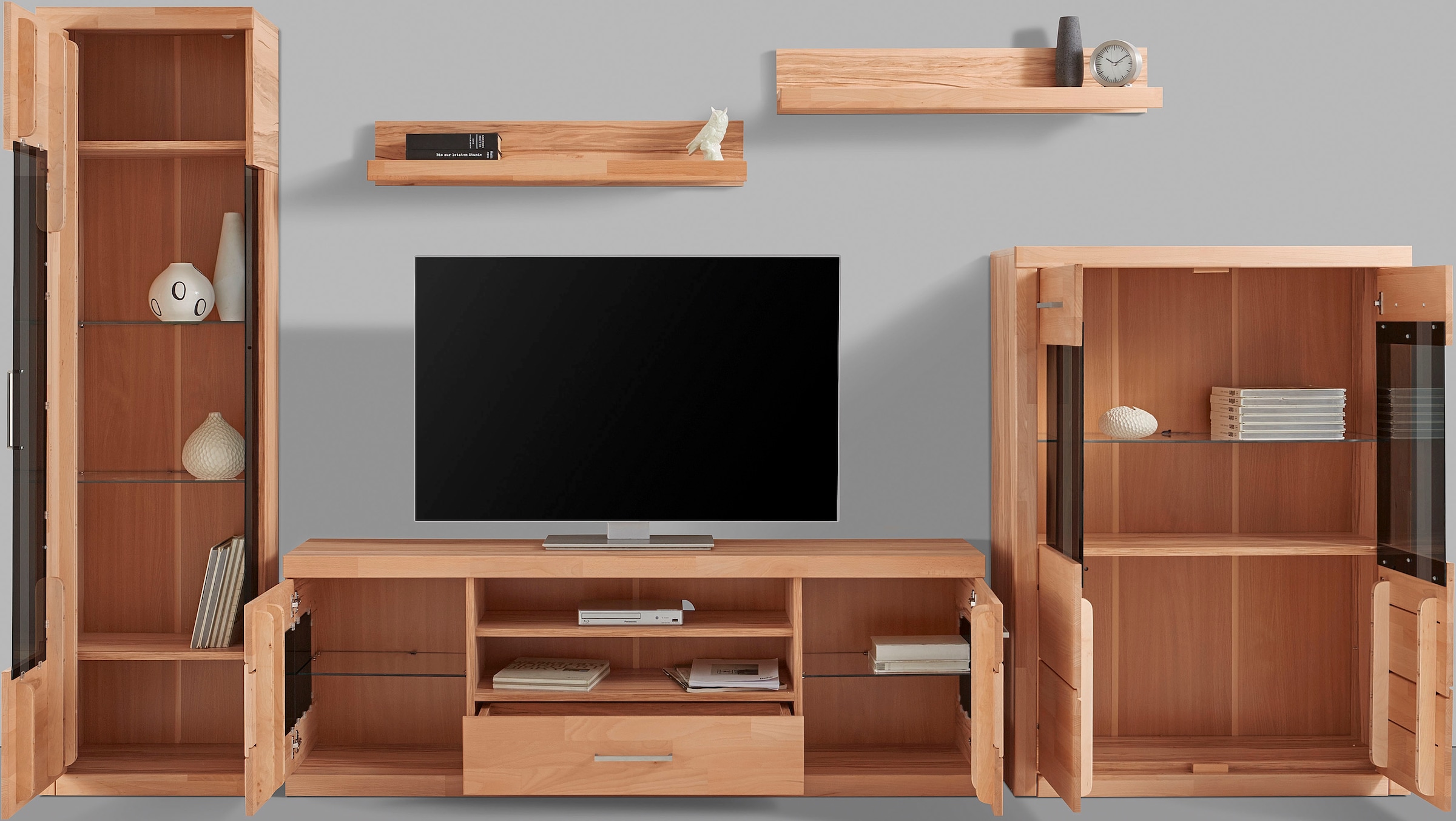 Home affaire Wohnwand »Ribe,Fronten Massivholz,Korpus Holzwekstoff,viel Stauraum«, (Set, 5 St.), Glaseinsatz aus gehärtetem Glas,Böden teilweise versetzbar