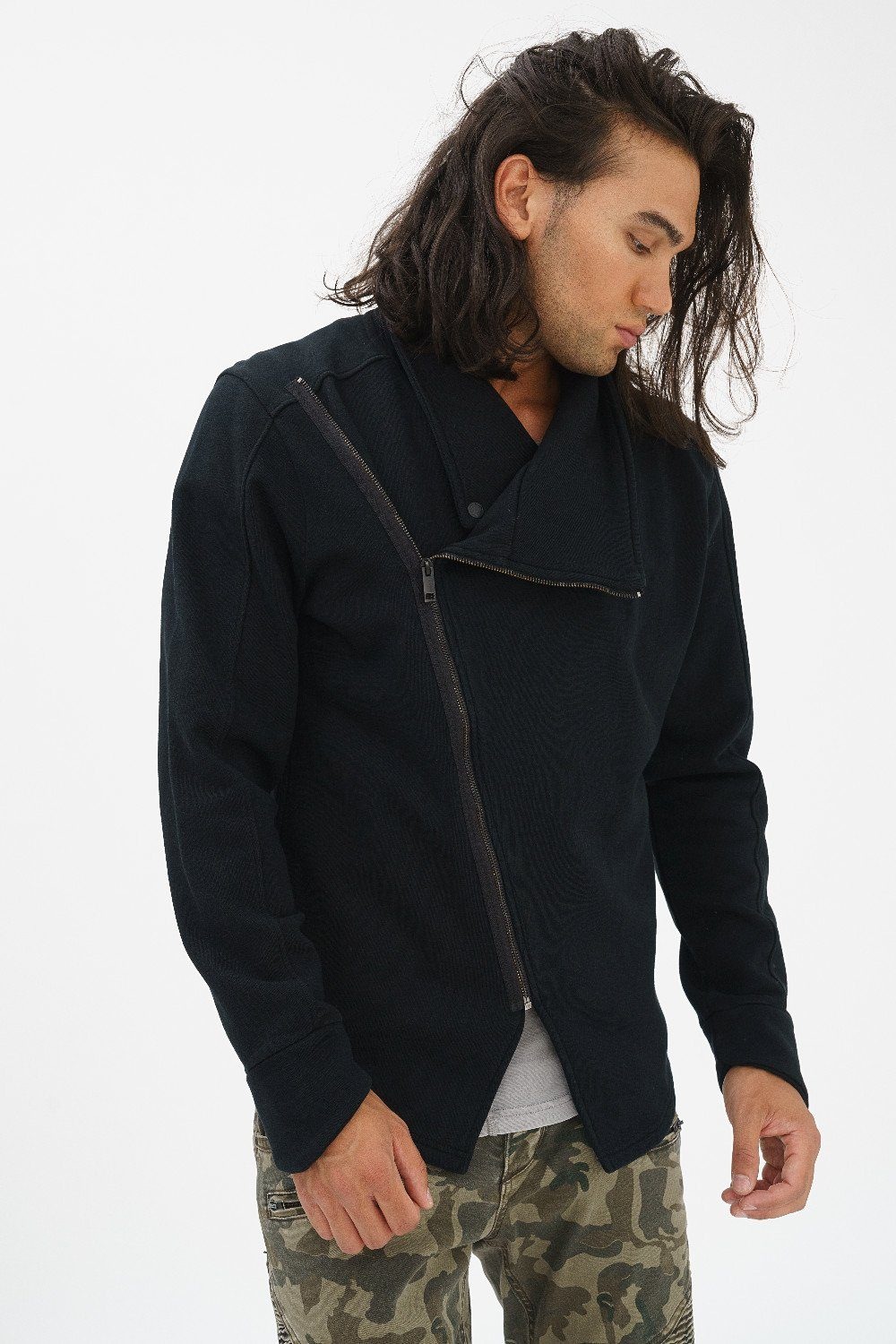 trueprodigy Sweatjacke »Gondor«, mit asymmetrischen Reißverschluss