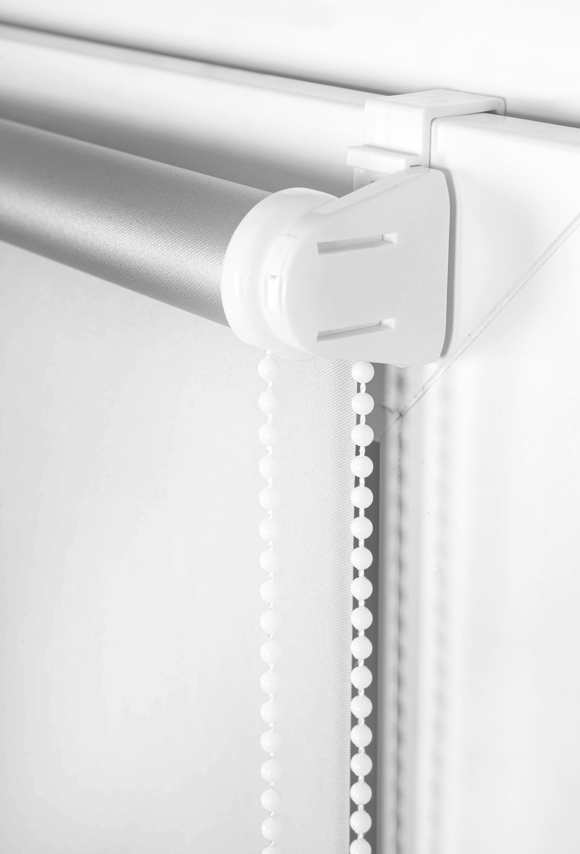 mydeco Seitenzugrollo »Thermo Win Rollo«, verdunkelnd, mit Bohren, freihängend, ab Länge120