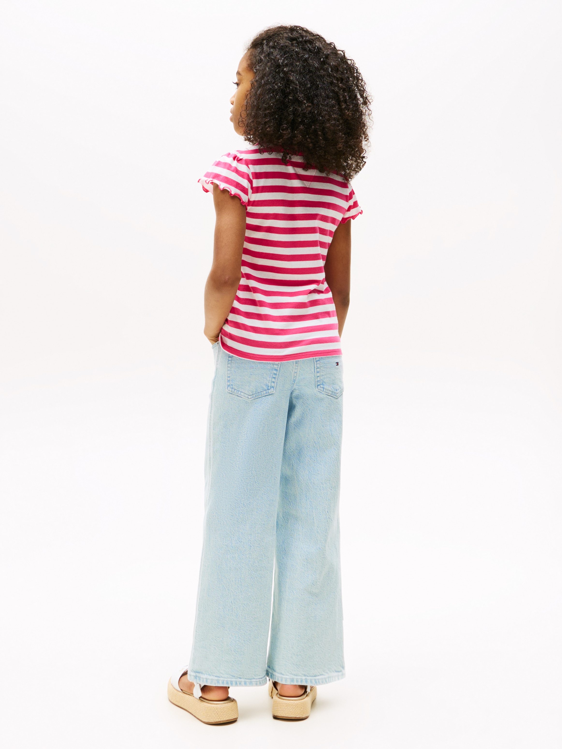 Tommy Hilfiger T-Shirt »ESSENTIAL STRIPE RUFFLE TOP SS« für Kinder bis 16 Jahre, mit gewellter Kante