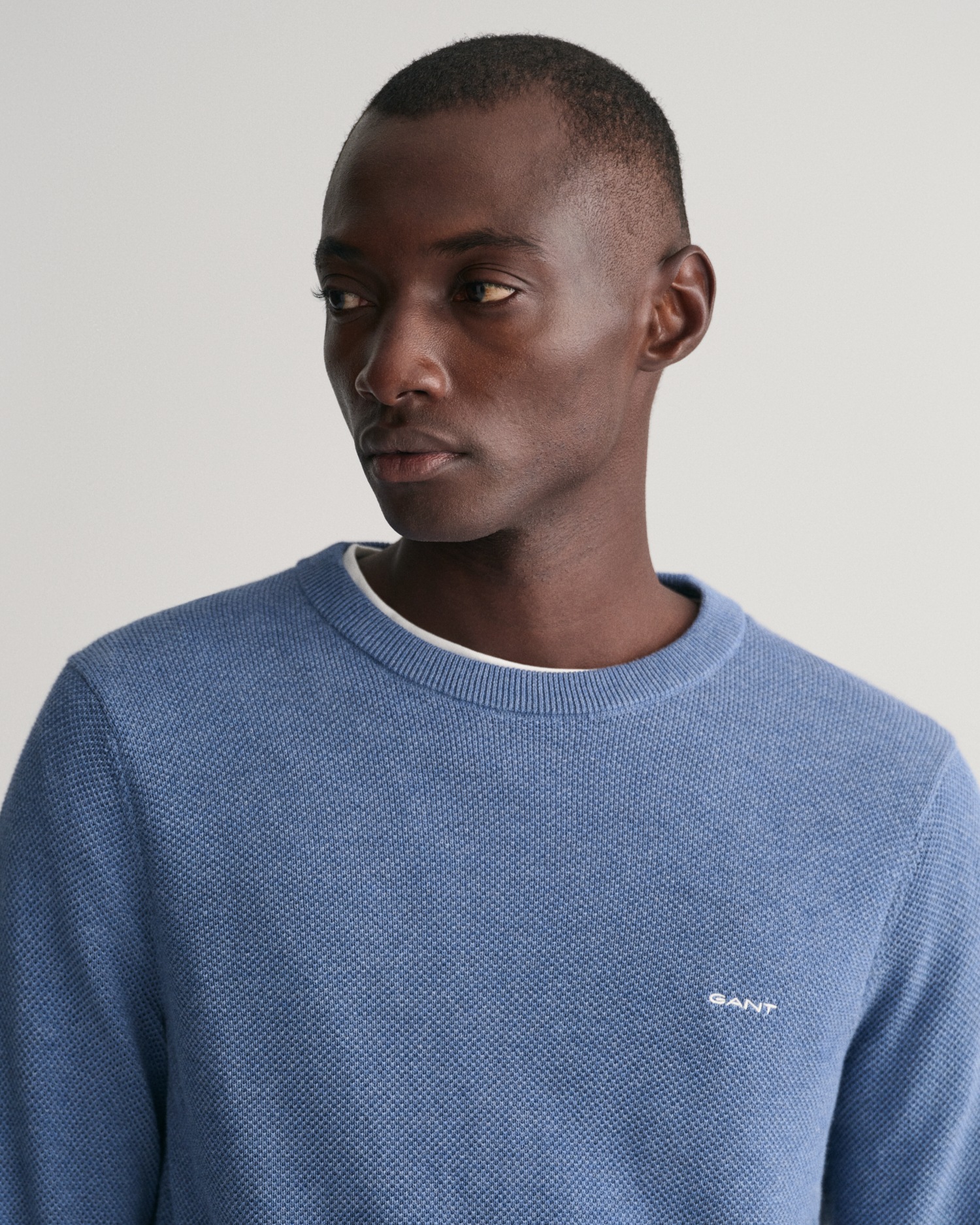 Gant Rundhalspullover »COTTON PIQUE C-NECK«, mit Logostickerei auf der Brust