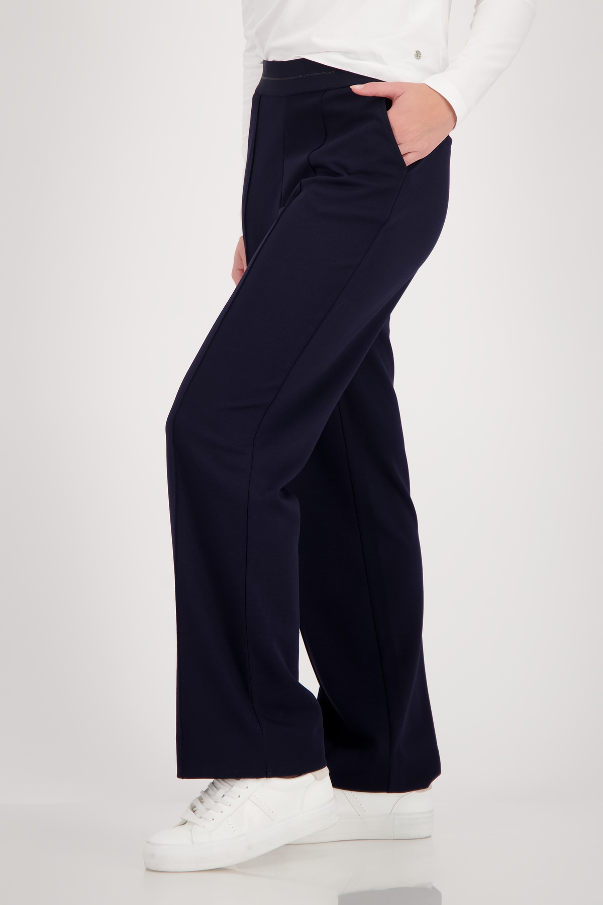 Monari Jogger Pants »Basic Lurex«  elastischer Bund mit Glitzerstreifen, Straight Fit