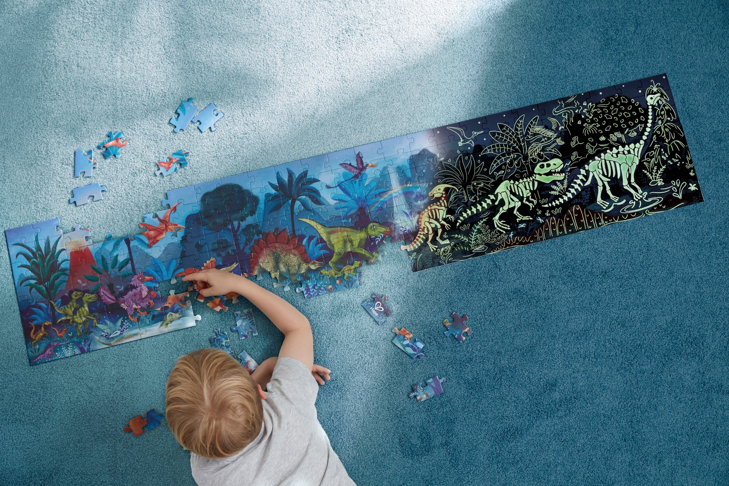 Hape Puzzle »Dinosaurier«, leuchtet im Dunkeln