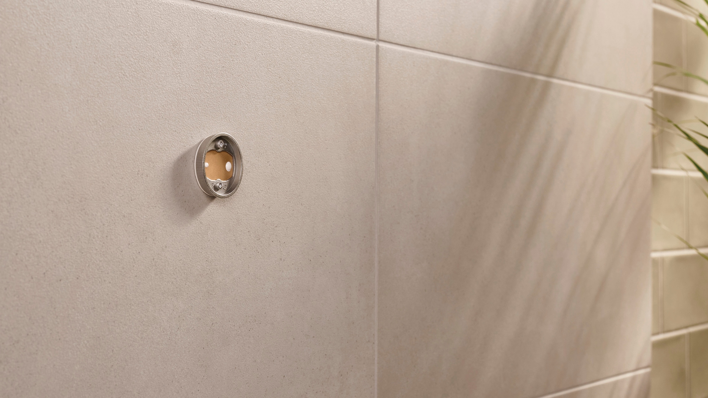 tesa Seifenspender »1x tesa MOON GREY Seifenspender« grau 11,9 cm : 7 cm : 17,1 cm