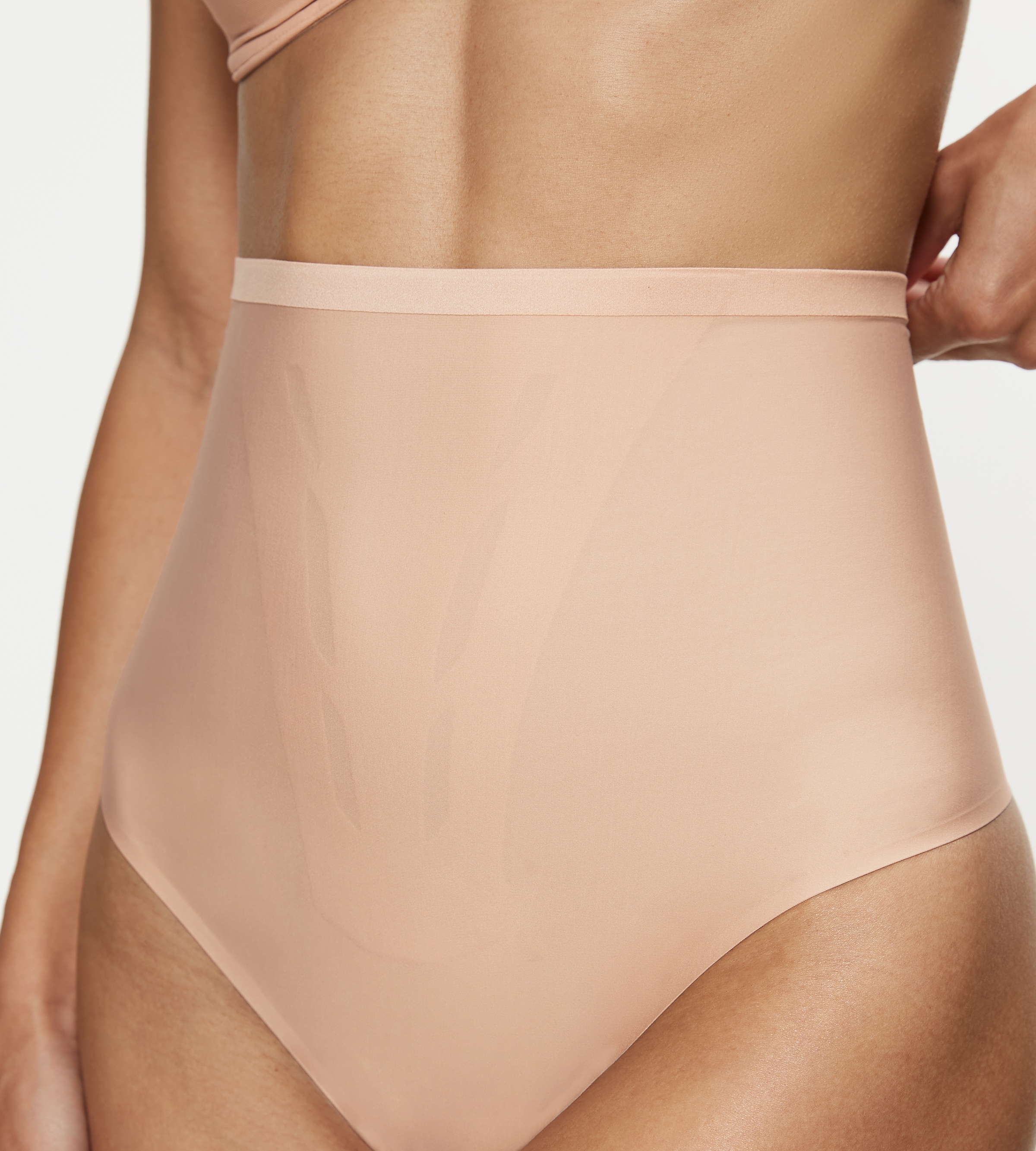 Triumph Shapingstring »Shape Smart« formend, leicht, nahtlos, elastisch, mit Power-Mesh-Zonen