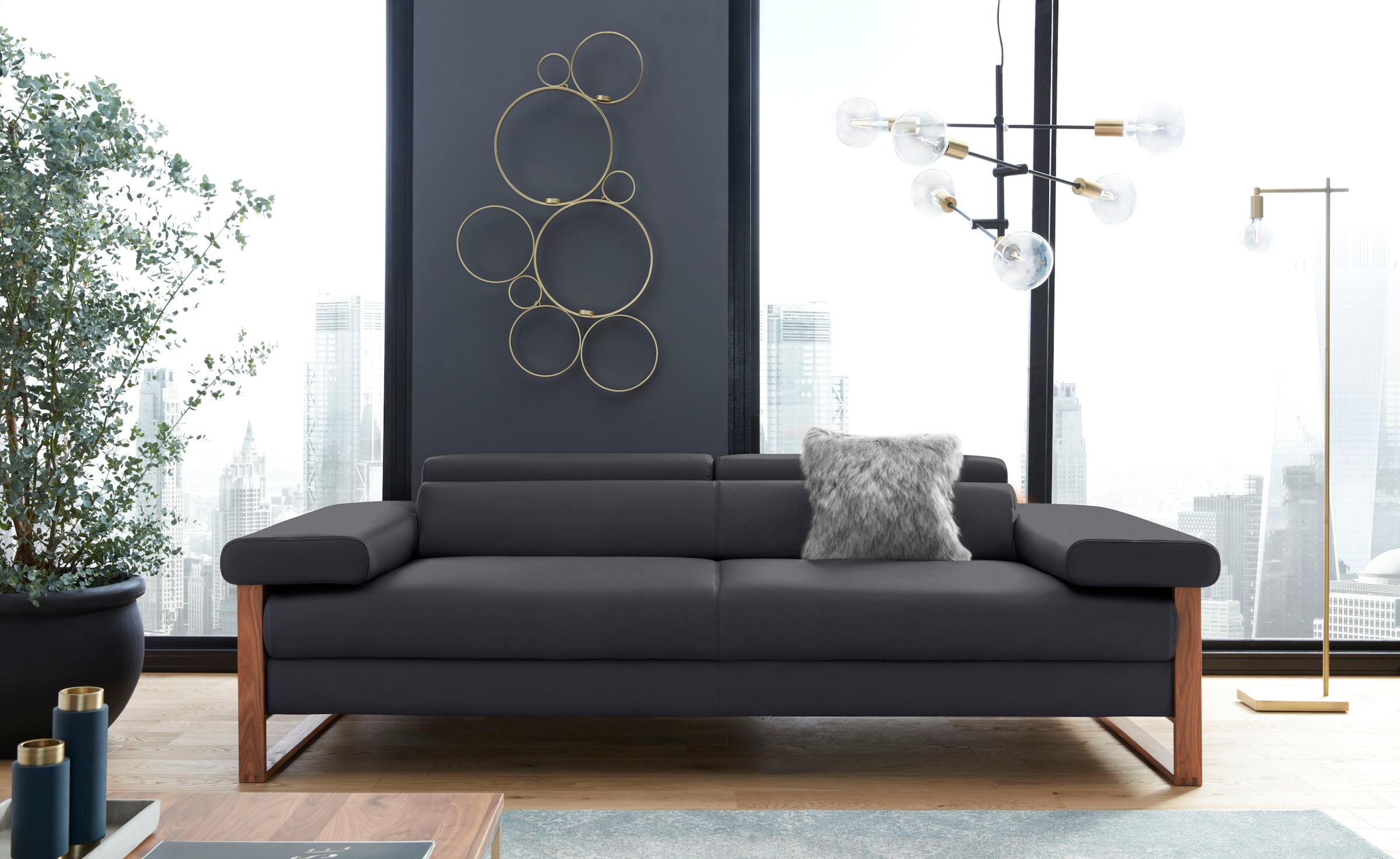 W.SCHILLIG 2,5-Sitzer »finn«, German Design Award 2016, Fußgestell Nussbaum natur, Breite 230 cm