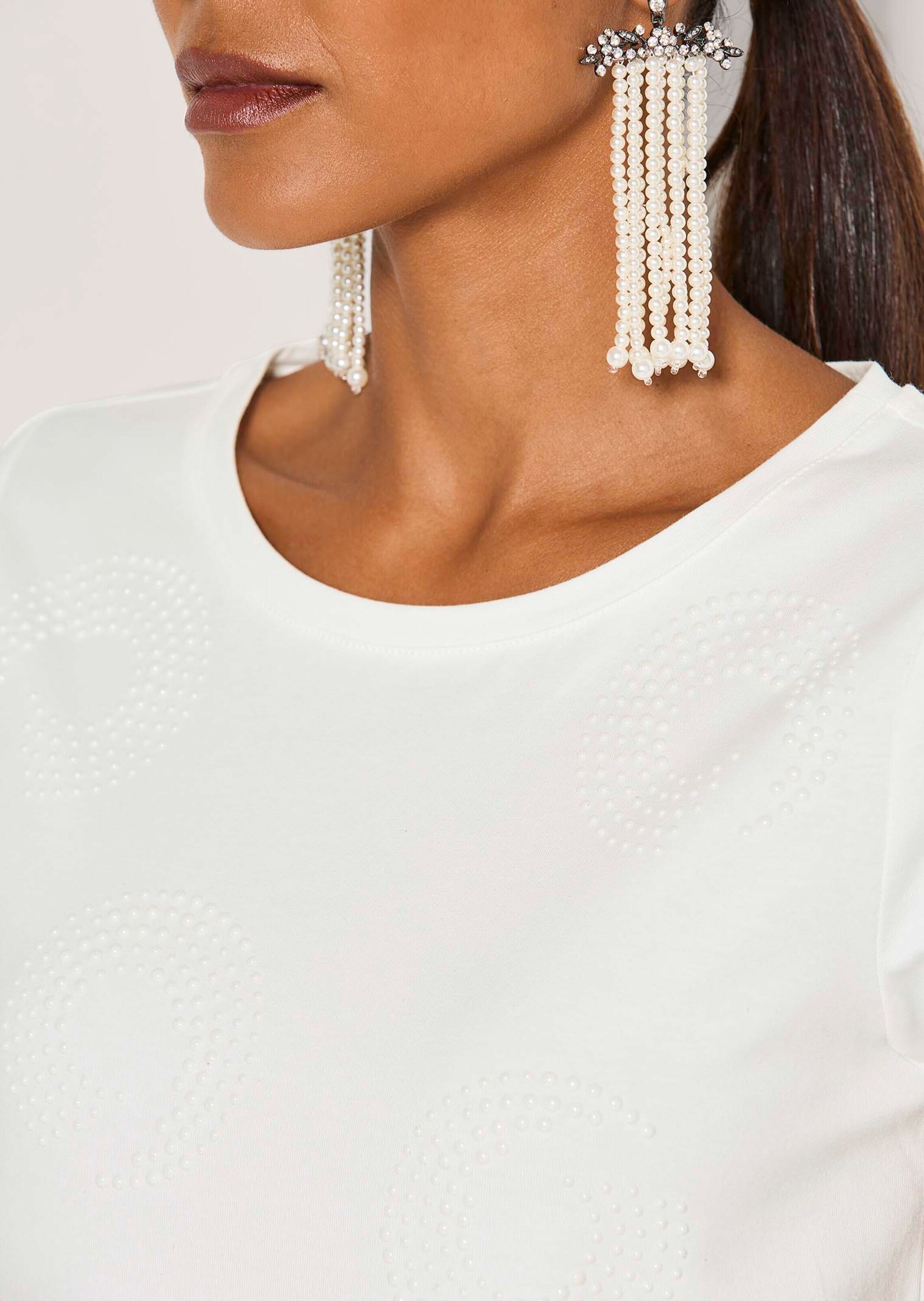 MADELEINE Kurzarmshirt »T-Shirt Elegantes Shirt mit Glanzakzenten, Rundhals« Ziersteine