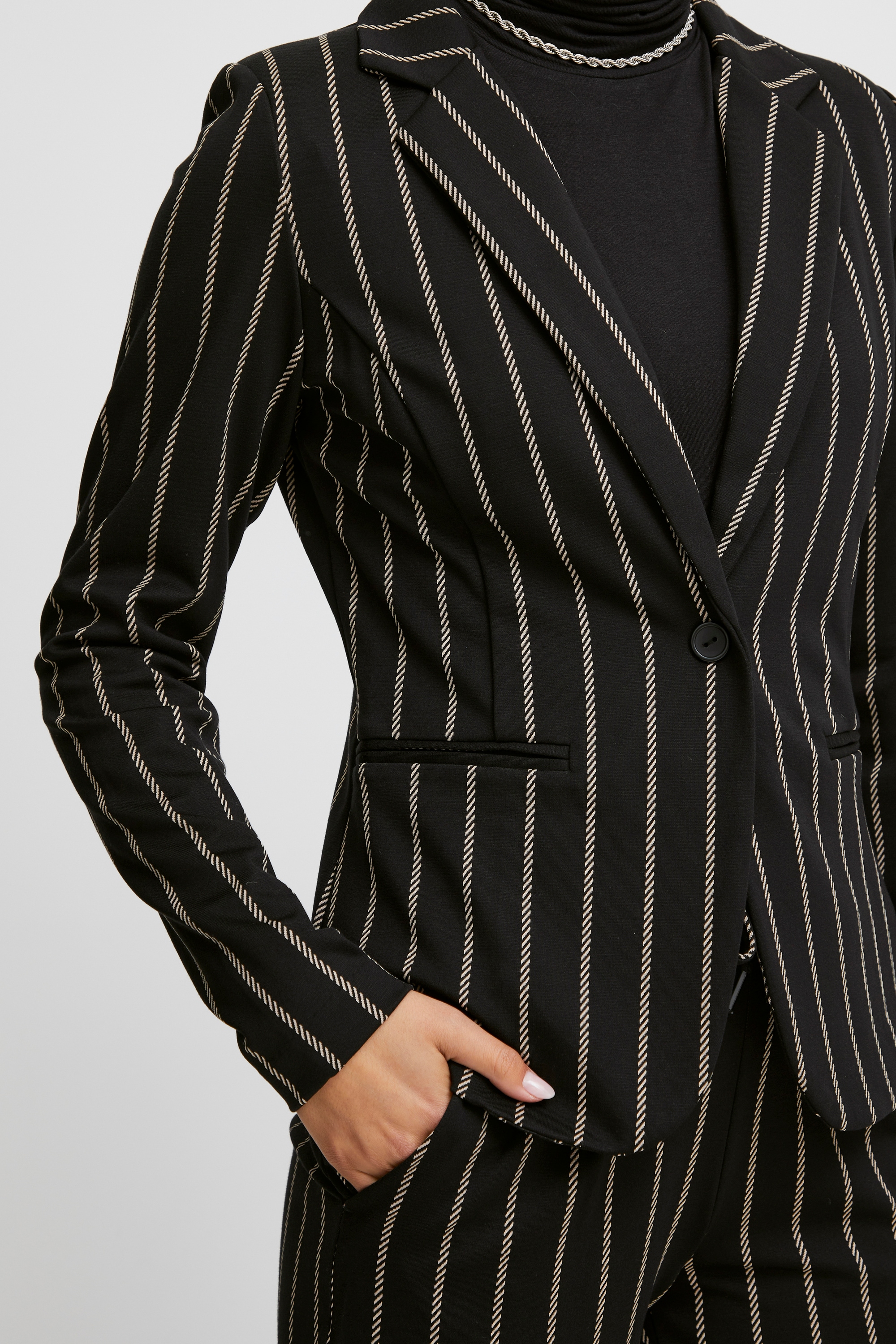 Ichi Blusenblazer »Damen Blazer IHRUTI«
