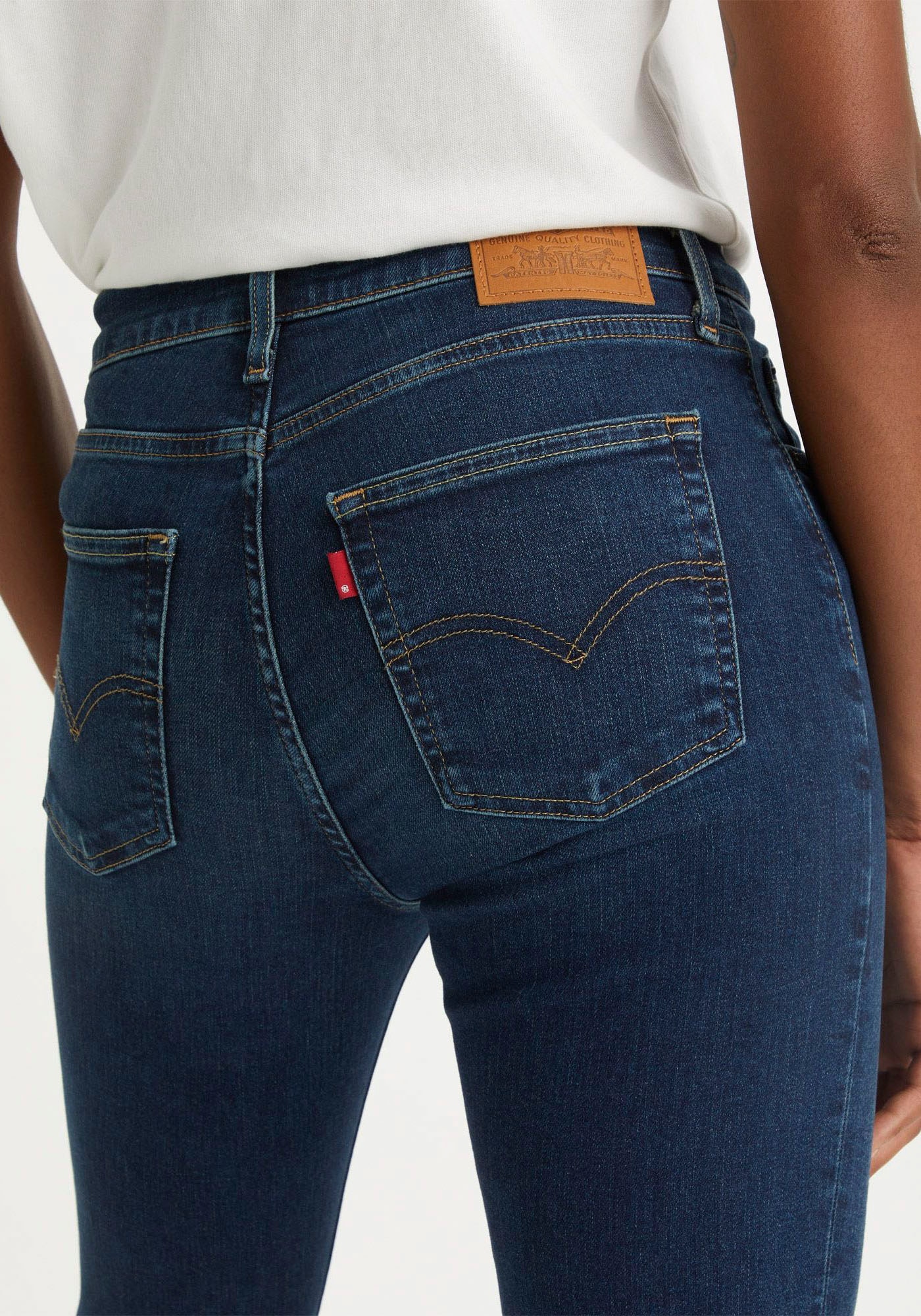 Levi's® Straight-Jeans »724 High Rise Straight«