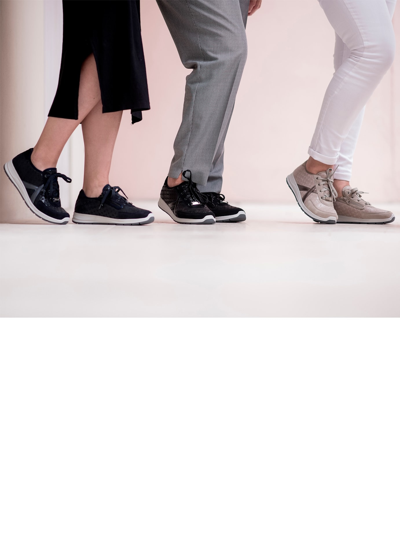 Varomed Damen Sneaker in schwarz, Größe 7