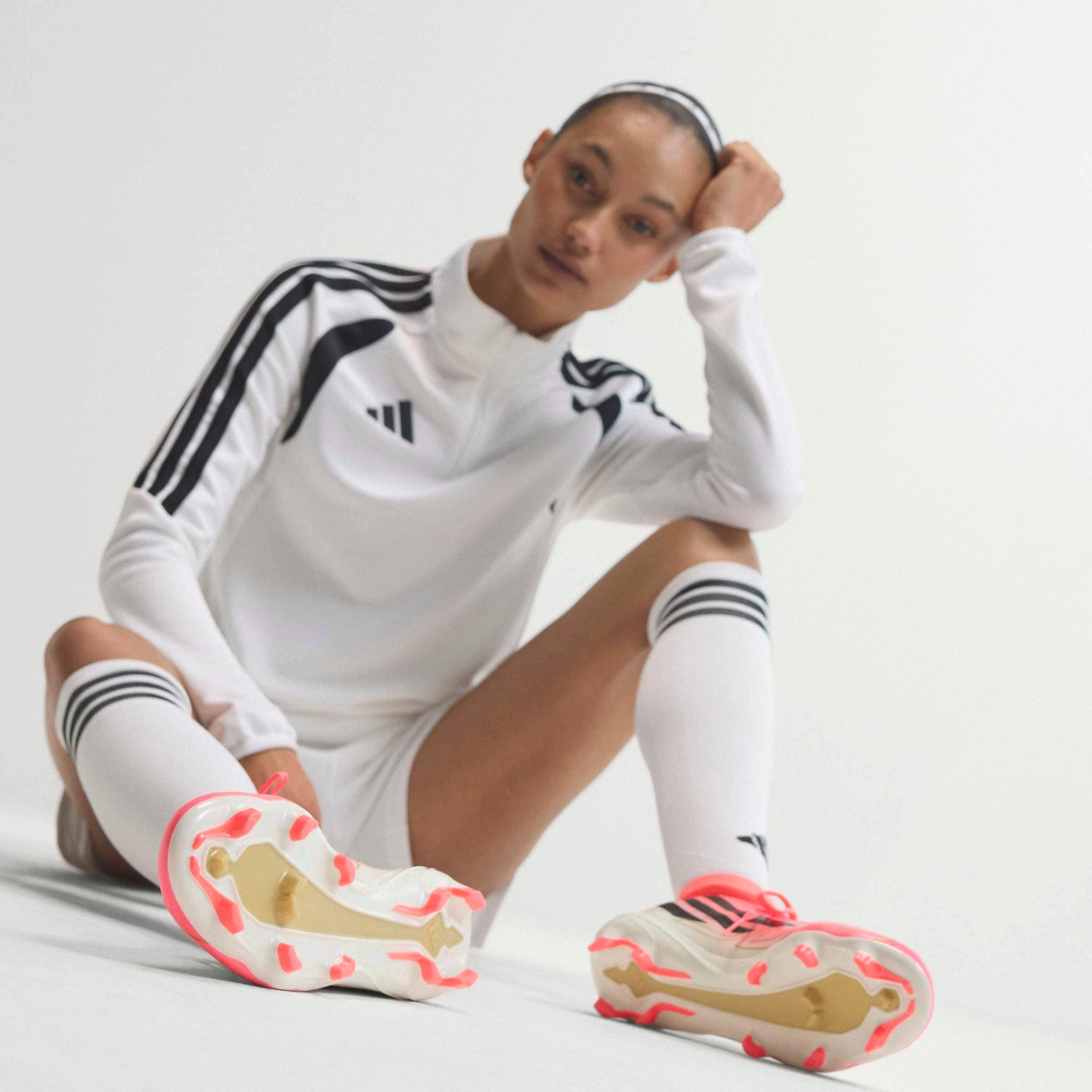 adidas Performance Fußballschuh »F50 HYPERFAST LEAGUE , MITTELHOCH, FESTE BÖDEN«  für Rasen und feste Böden, gespielt bei der Weltmeisterschaft 2026