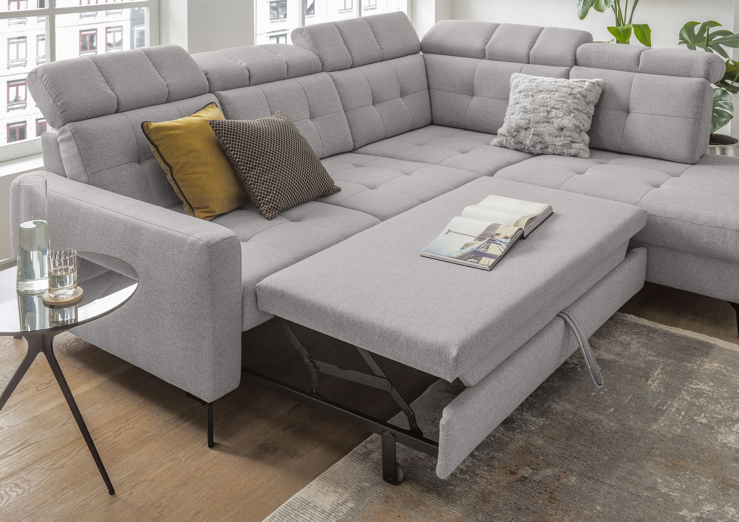 Musterring Ecksofa »MR 4615«, mit Kopf- und Rückenverstellung, Metallfuß schwarz, Maße 272 x 214 cm