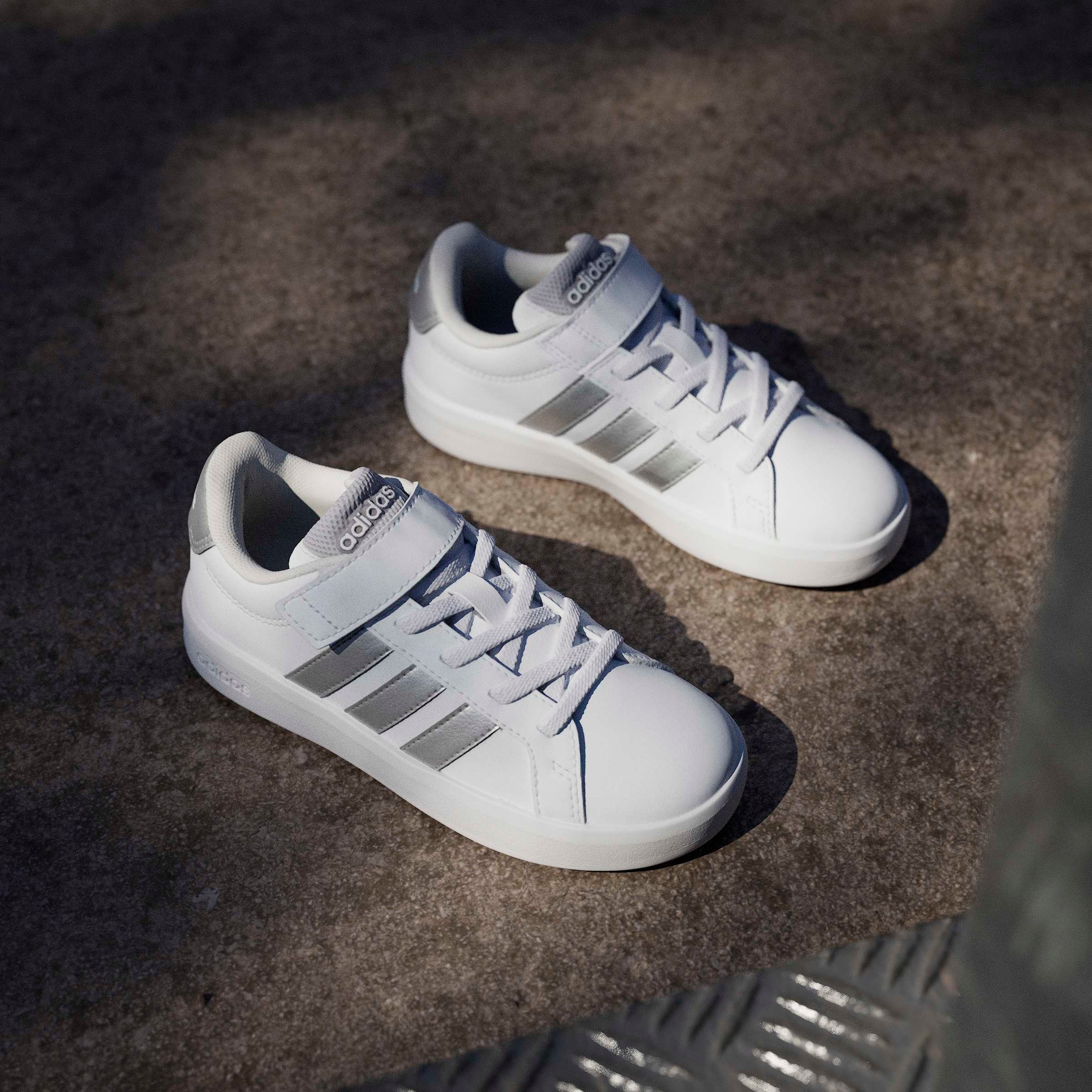 adidas Sportswear Sneaker »GRAND COURT 3.0 SCHUHE FÜR KINDER«  mit Klettverschluss, für Kinder