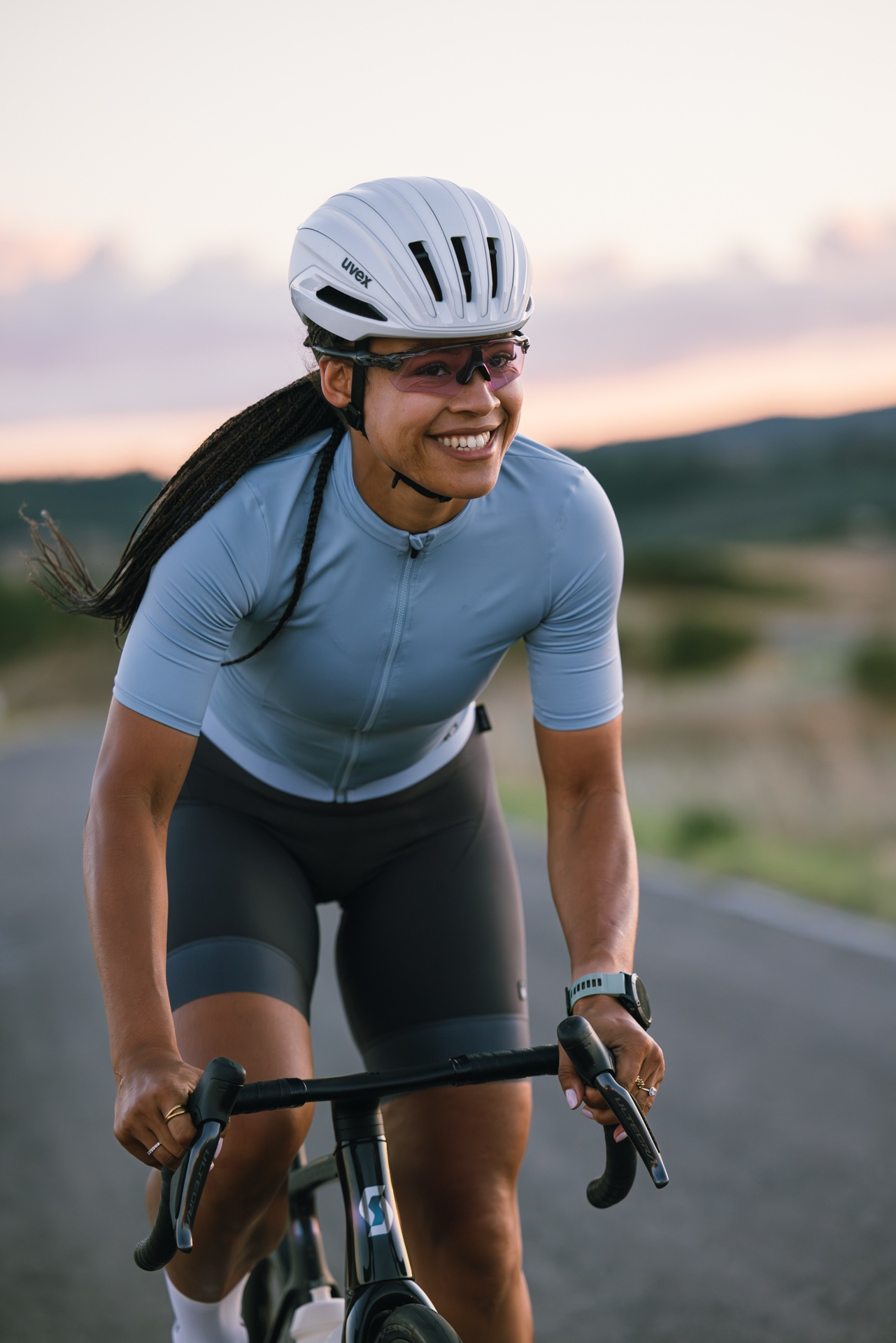 Gonso Radtrikot »Road Jersey W« Damen Fahrradtrikot kurzarm, Full-Zip Trikot, Rückentasche, Slim Fit