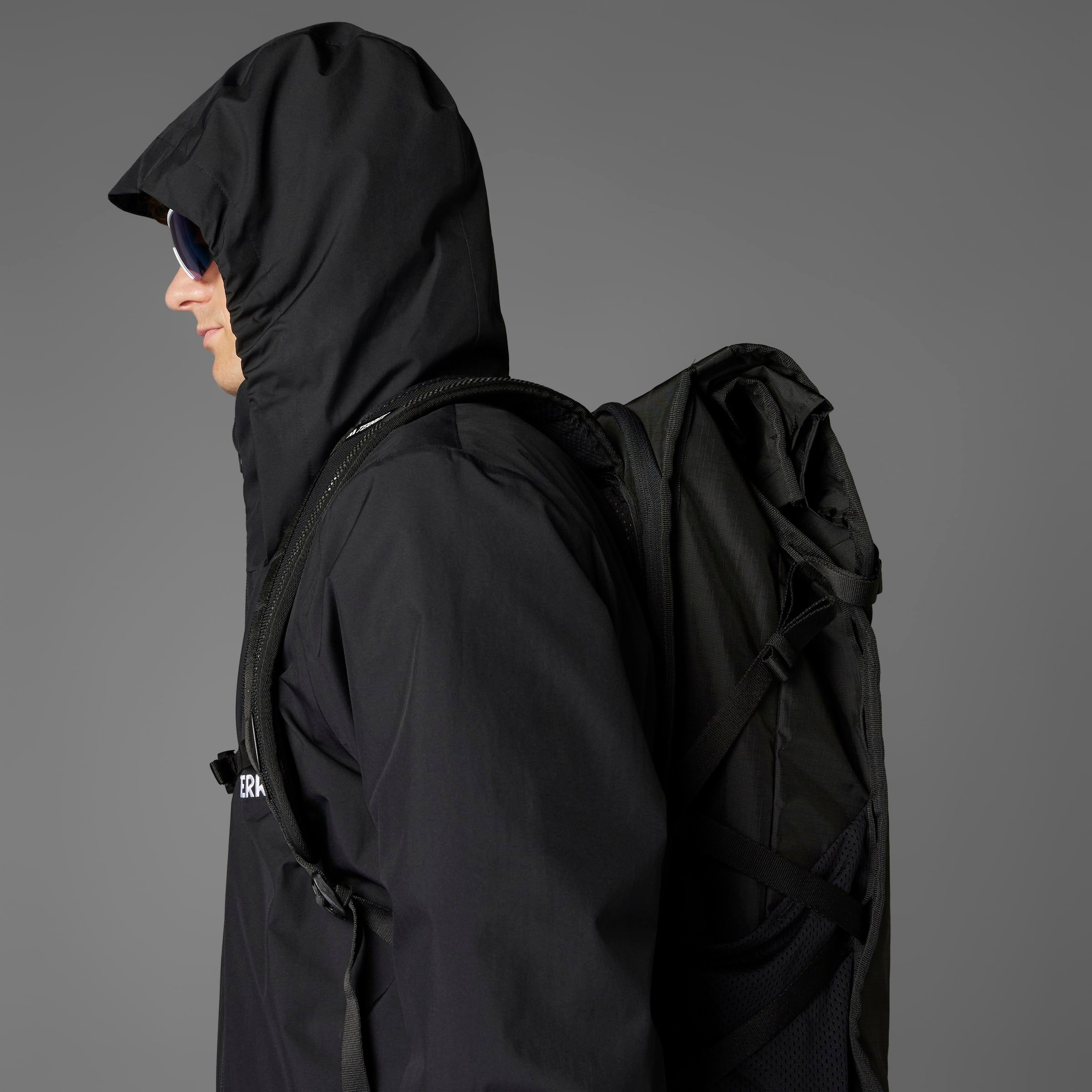 adidas TERREX Outdoorjacke »MT ESS 2L R JKT«