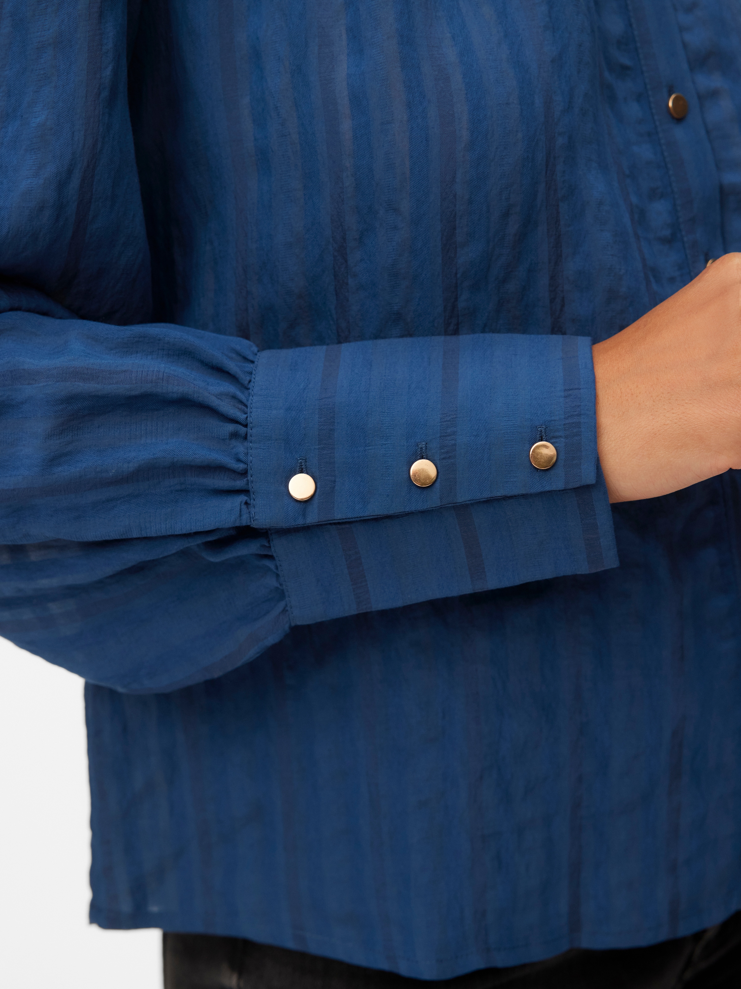 Vero Moda Hemdbluse »VMISELLE L/S SHIRT WVN BTQ« lange Bündchen, Ton-in Ton Streifenmuster