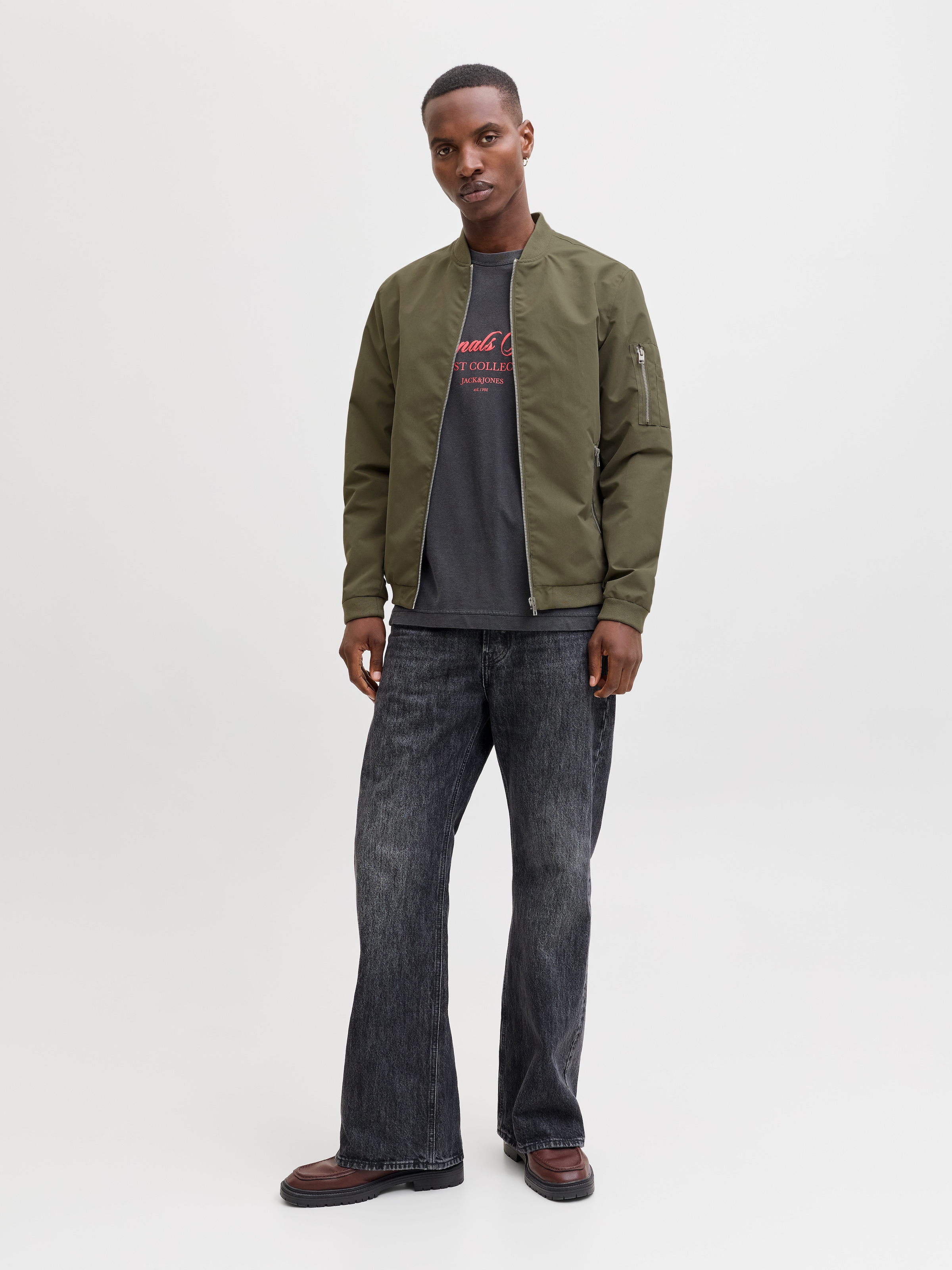 Jack & Jones Blouson »JJERUSH mit Stehkragen und Reißverschlusstaschen« ohne Kapuze unifarben, modisch, regular fit, Polyester