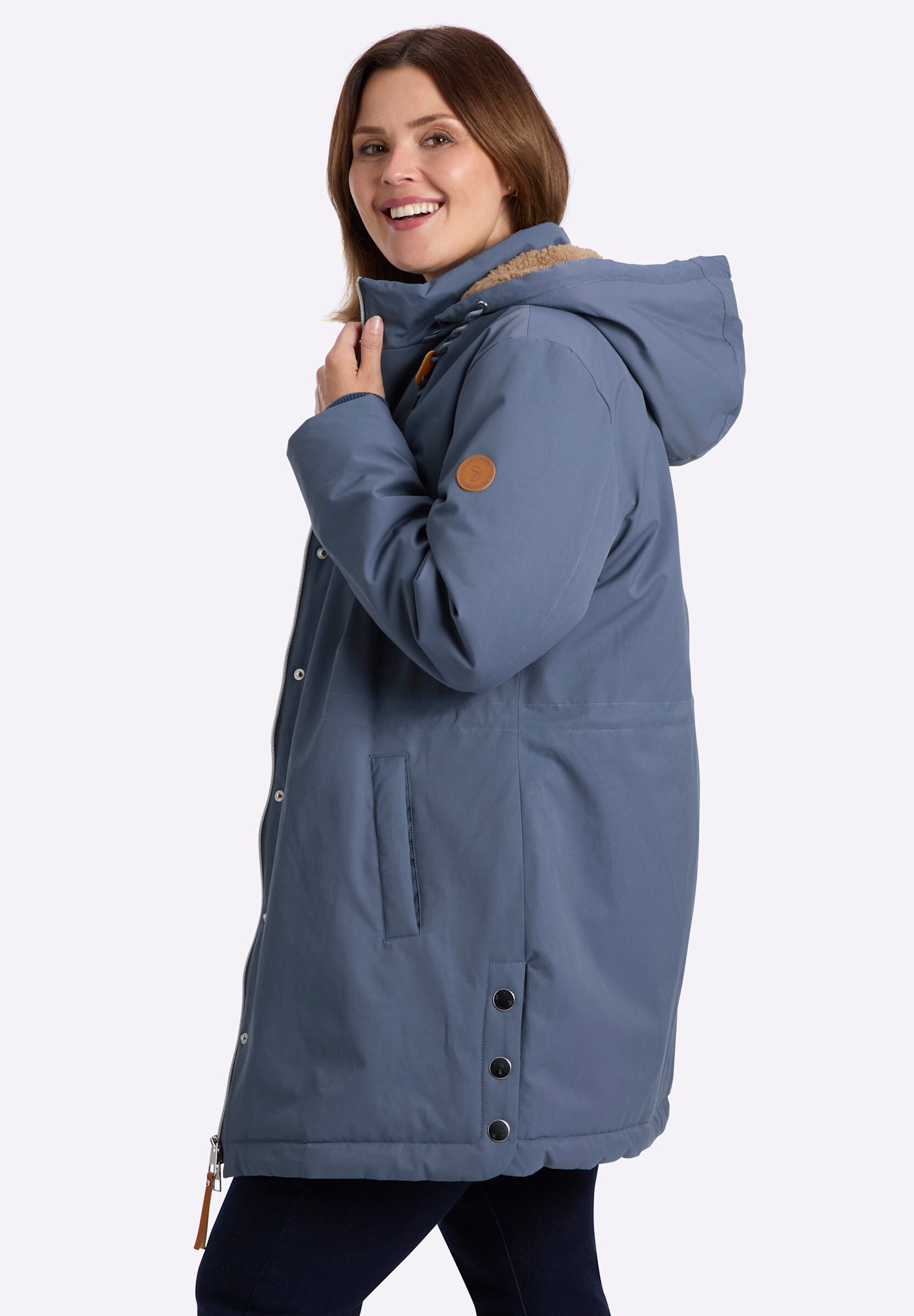 Sheego Parka »Outdoorjacke Parka mit kuscheligem Teddyfutter« Abnehmbare Kapuze