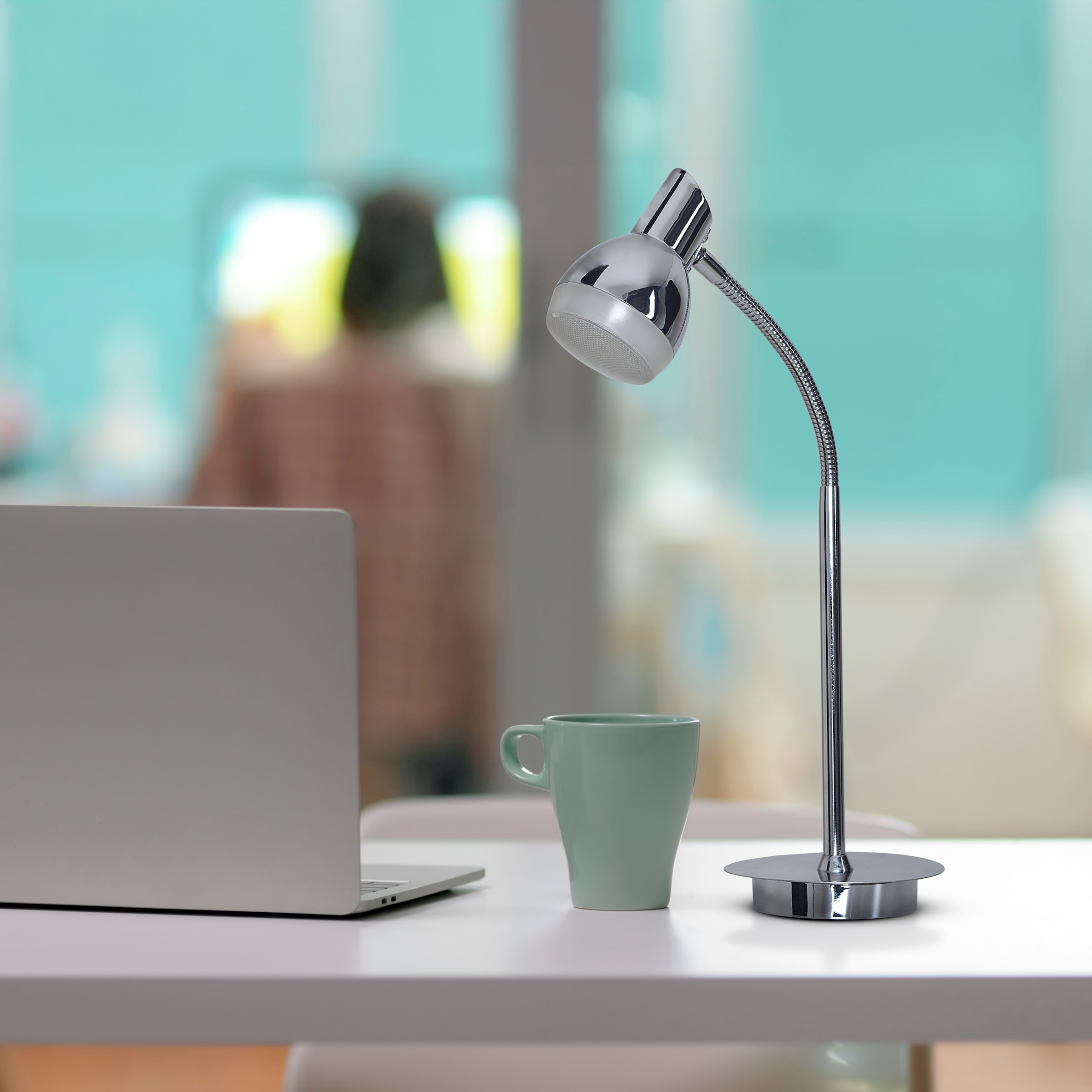 näve LED Tischleuchte »Chromey« LED-Modul 1 Stk. Warmweiß 1 Spot an flexibel biegbarem Hals chromfarben, Licht warmweiß, H: 45cm