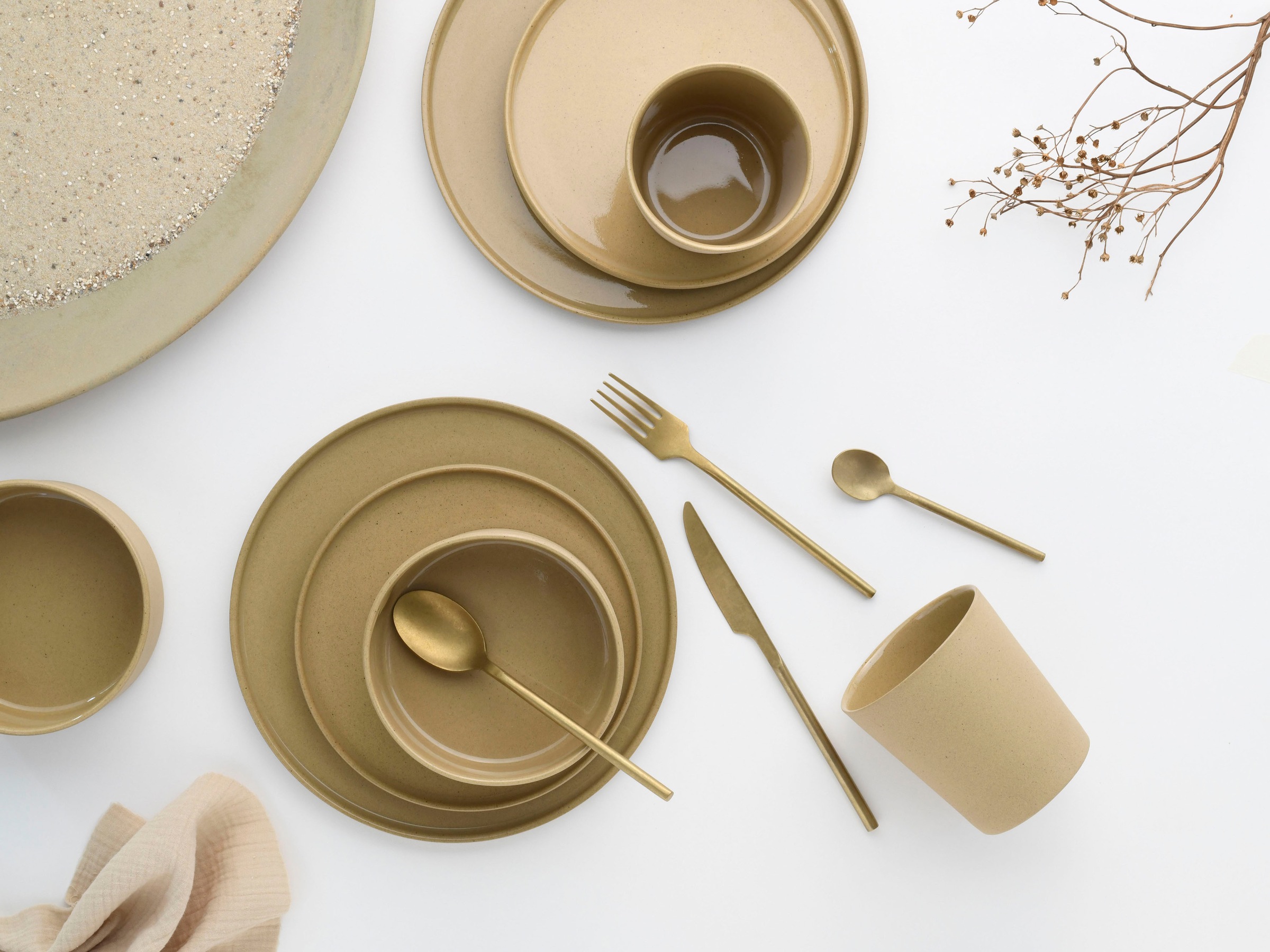 CreaTable Kombiservice »Futuro«, (Set, 16 tlg.), Service, je 4 Speiseteller, Dessertteller, Schalen, Kaffeebecher