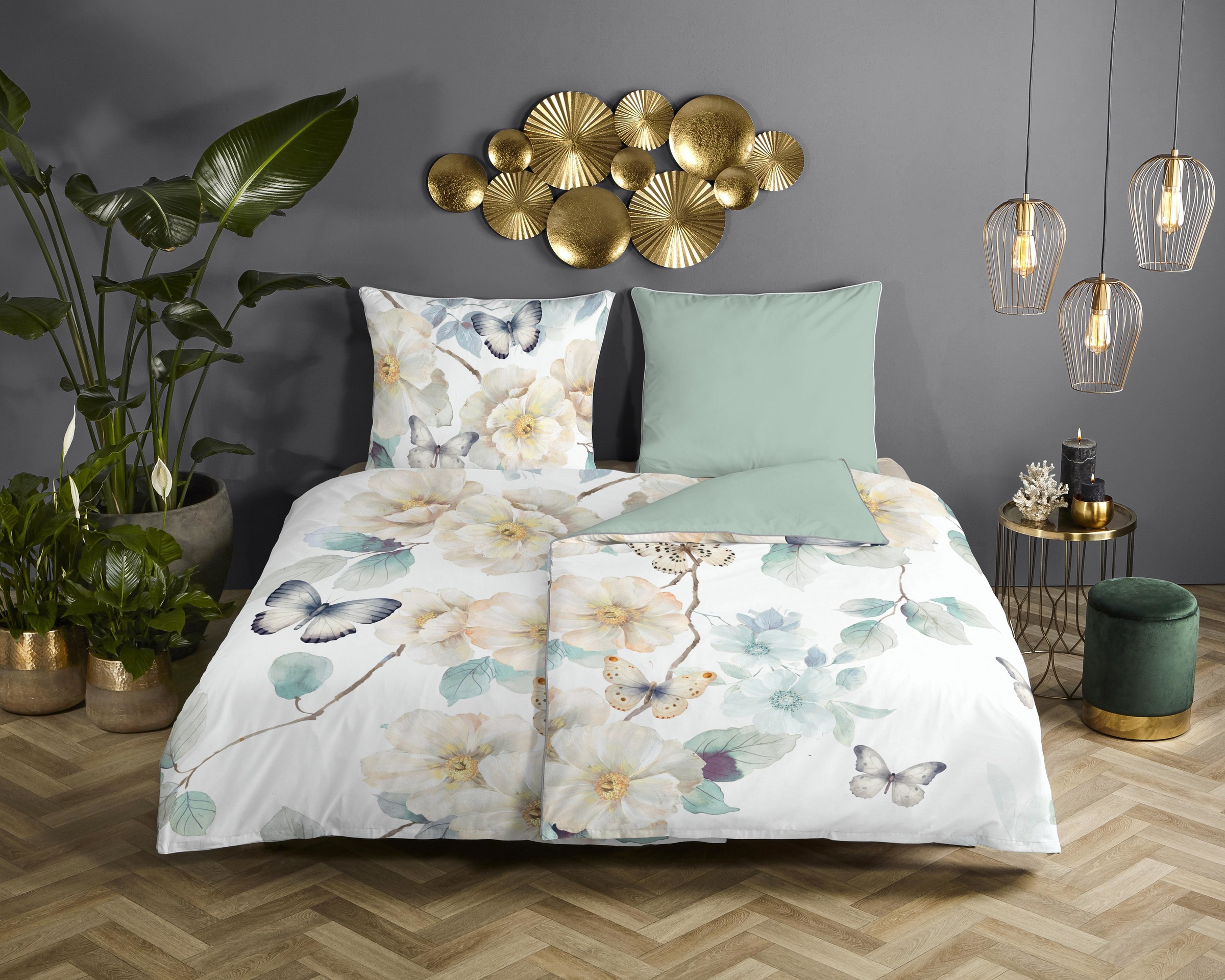 Descanso Wendebettwäsche »Adiwanya«, Satin, Reißverschluss, Paspel, Biese, Wendeoptik, Luxe, Blumen, weiß