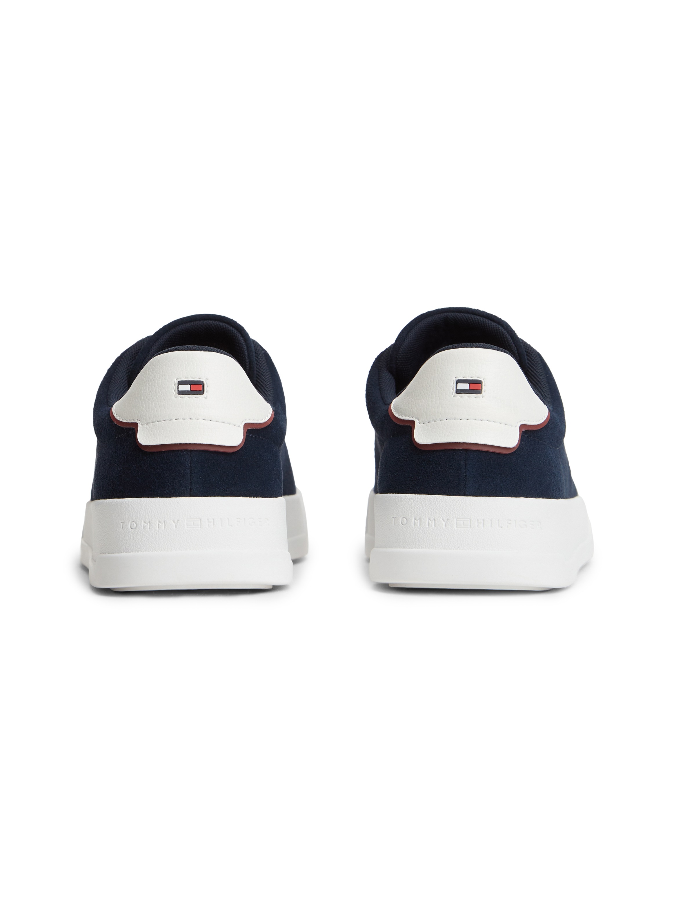 Tommy Hilfiger Sneaker »TH COURT CORE SUEDE«  Freizeitschuh, Halbschuh, Schnürschuh mit seitlichem Logoschriftzug