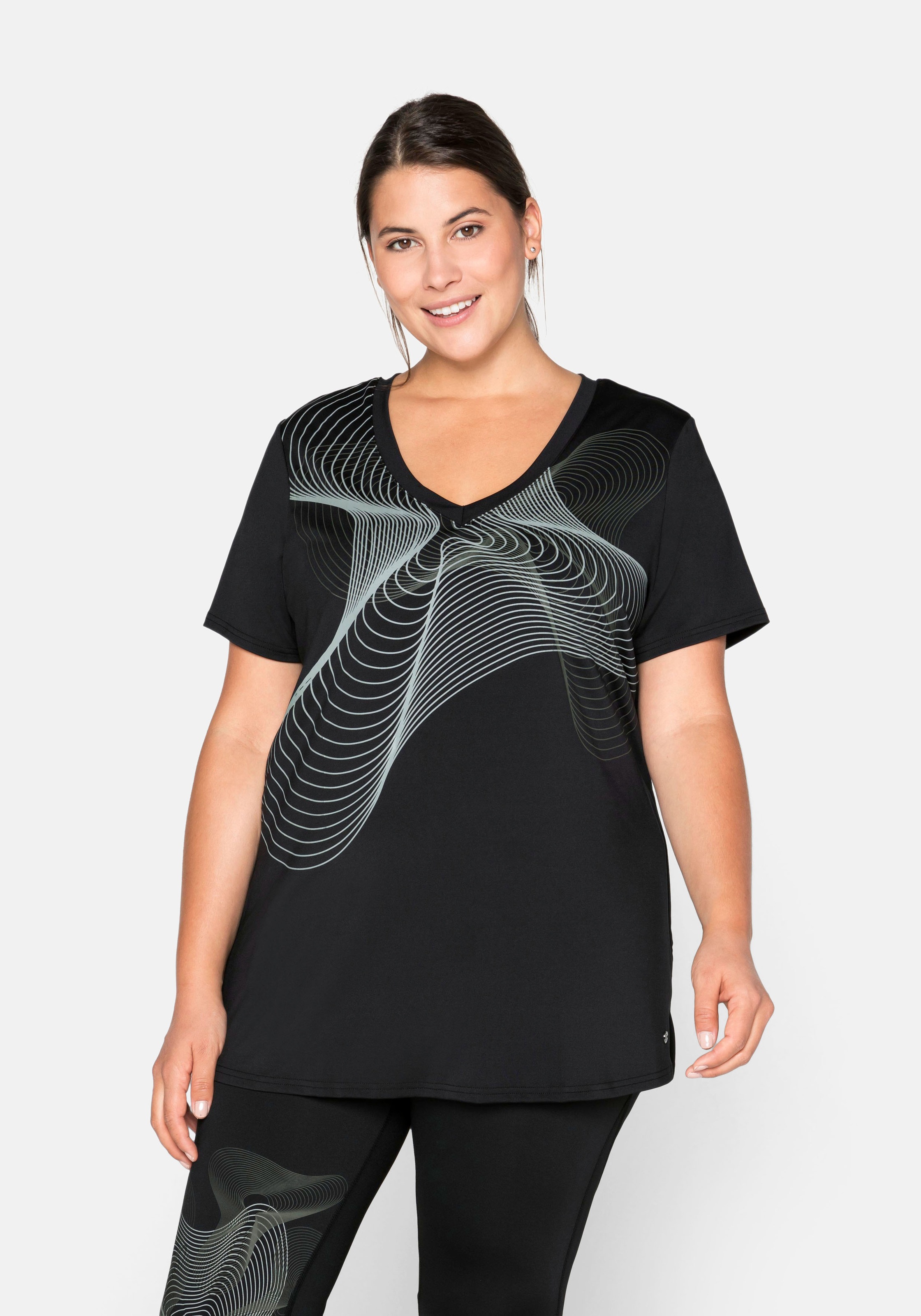 Sheego Funktionsshirt, mit sportivem Frontdruck