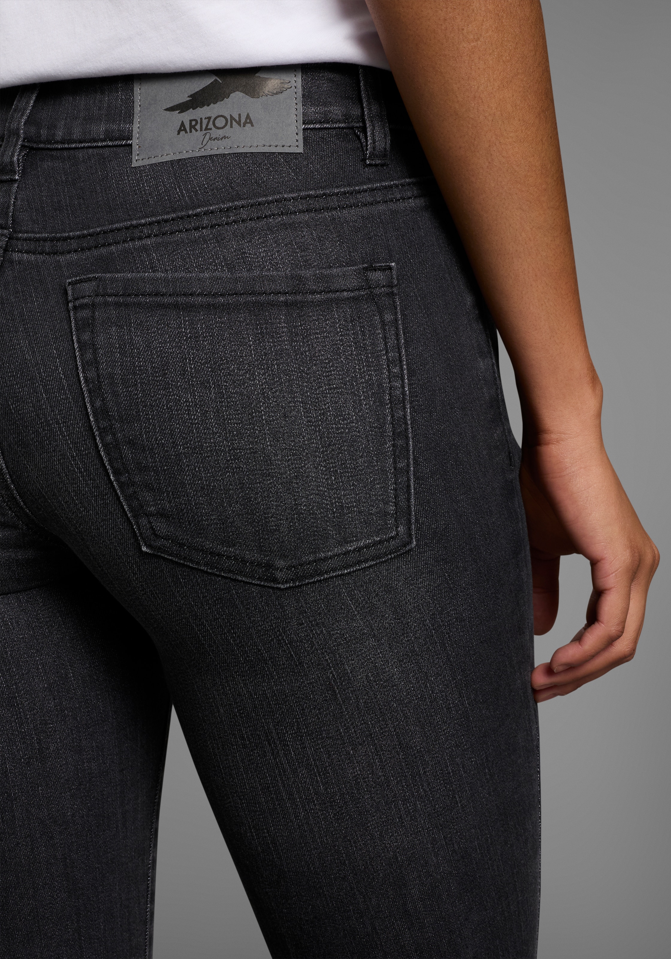 Arizona Bootcut-Jeans »Baby-Boot«, normale Leibhöhe, Bootcut, mit Coinpocket, mit Eingrifftaschen