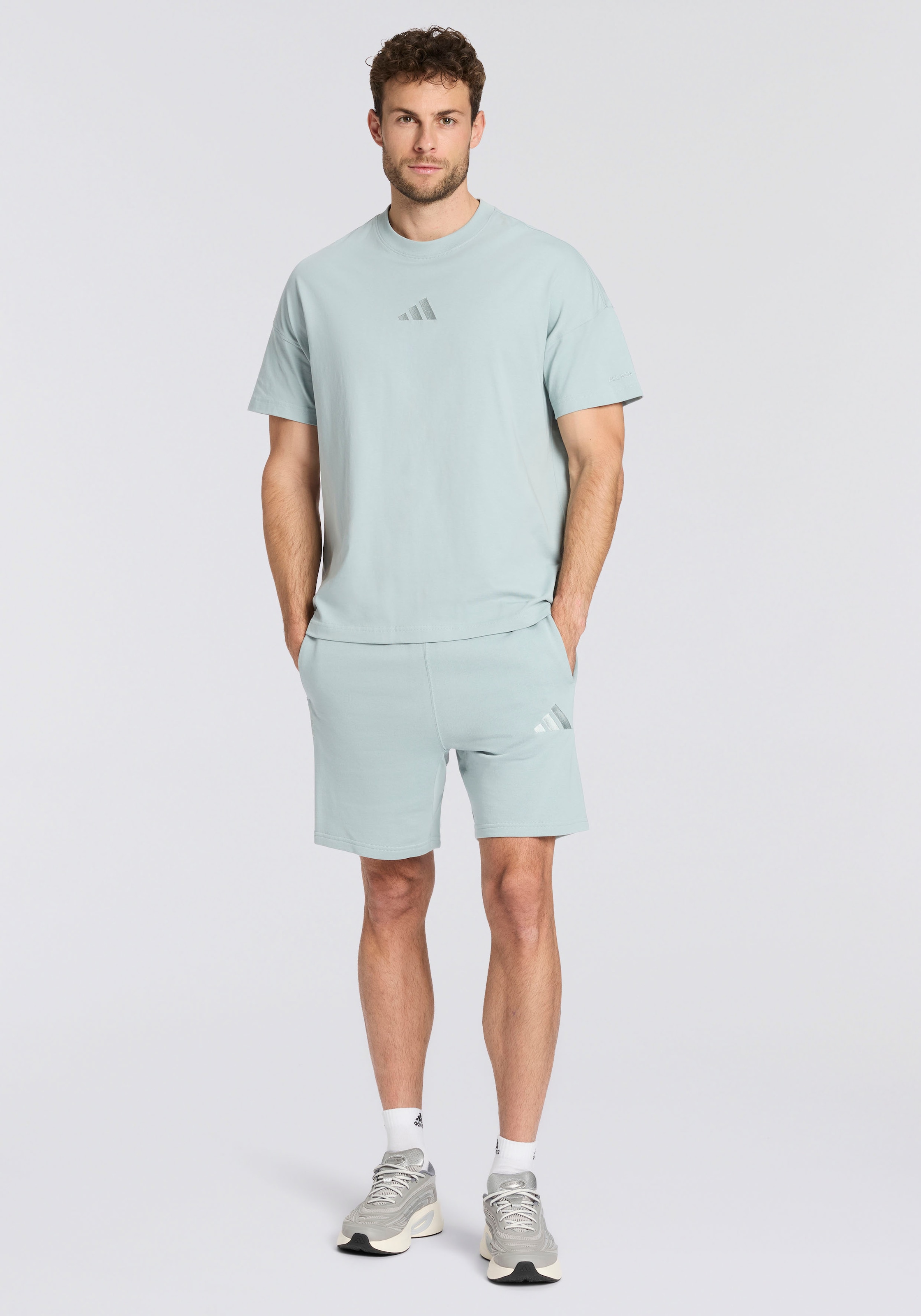 adidas Sportswear Shorts »M A SZN FT SHO«