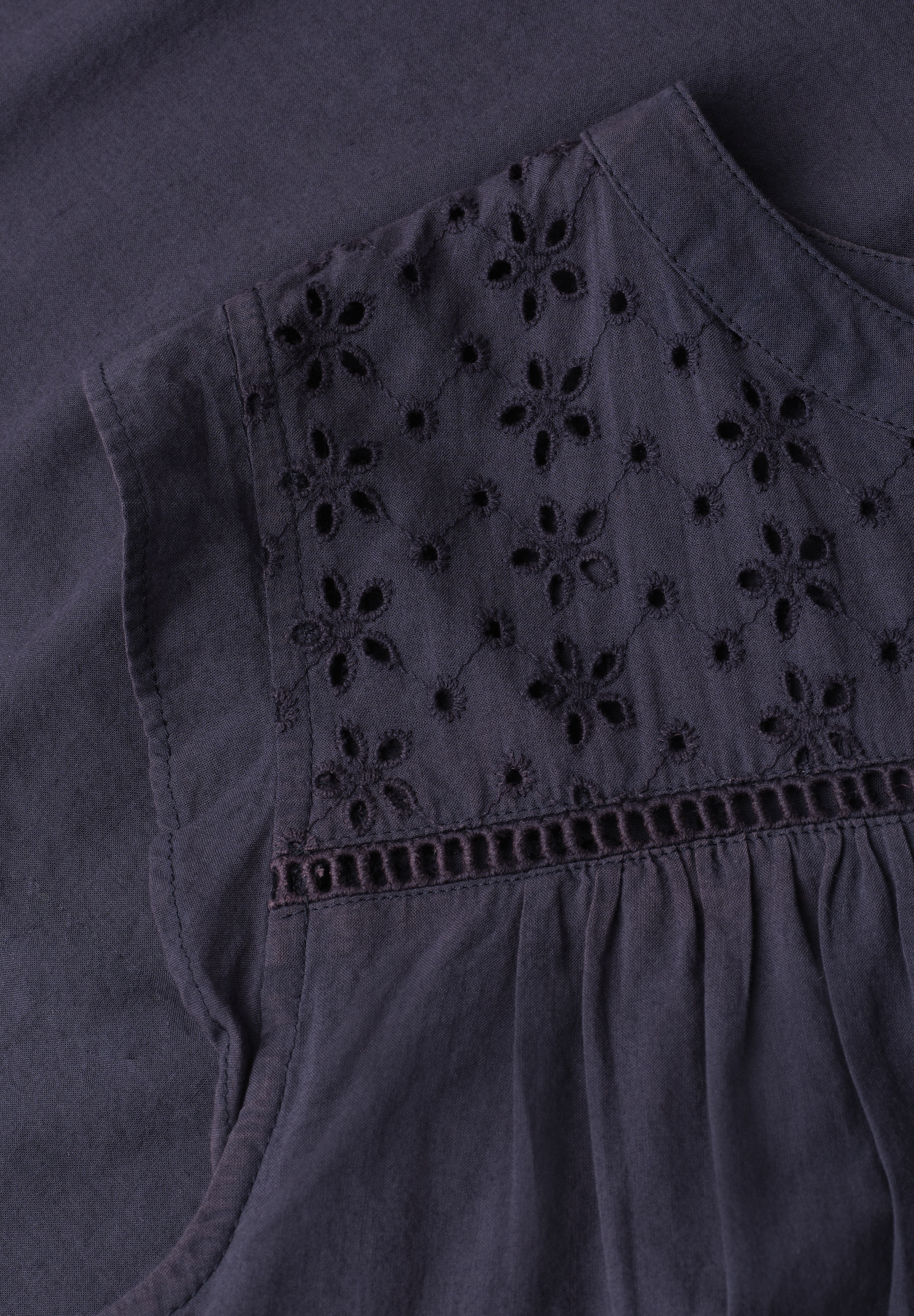 STREET ONE Blusentop Blustentop mit Split Neck und Shiffleydetails