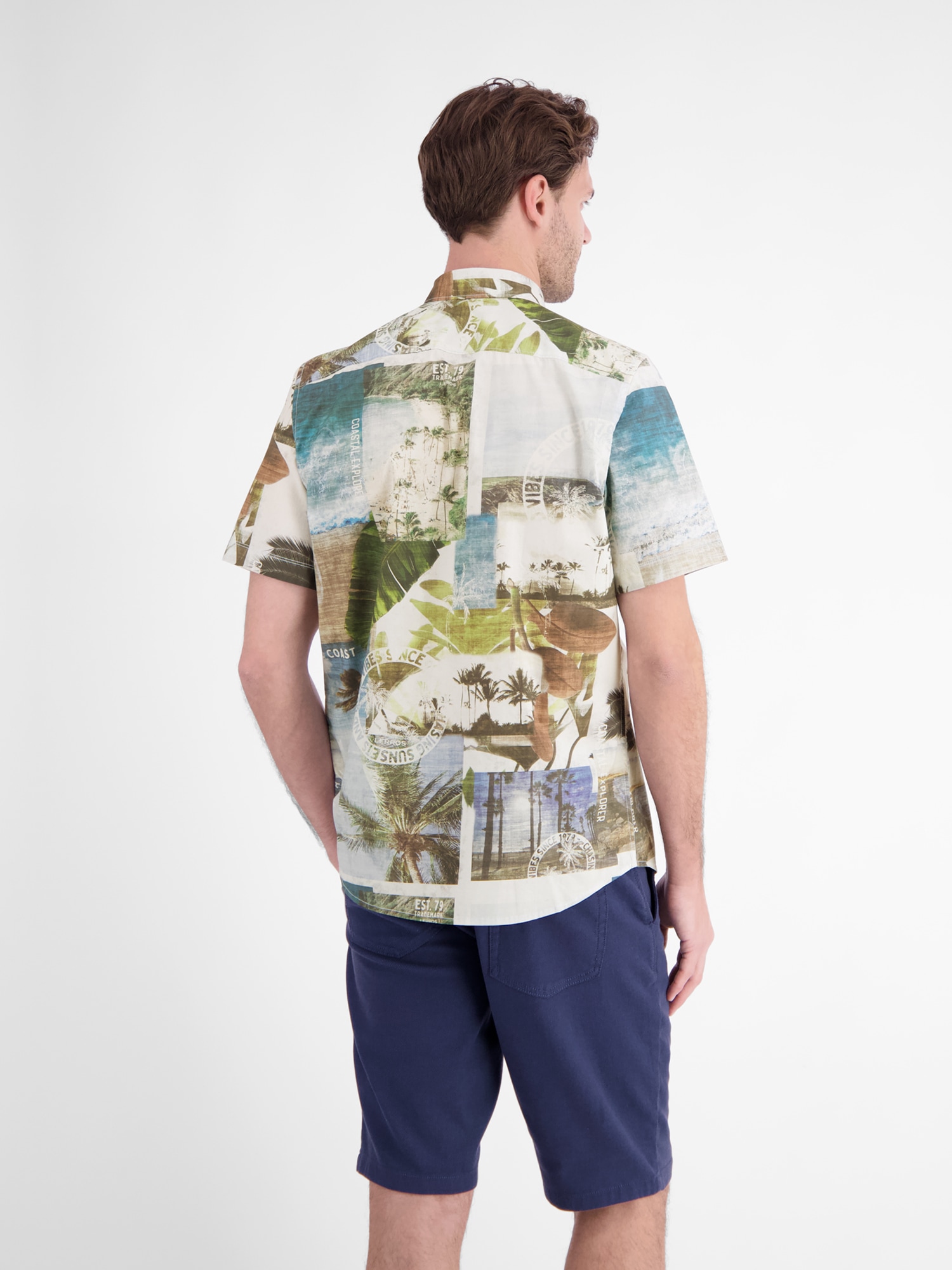LERROS Kurzarmhemd »Bequemes und leichtes Stretch Kurzarmhemd im Hawaii-Look«
