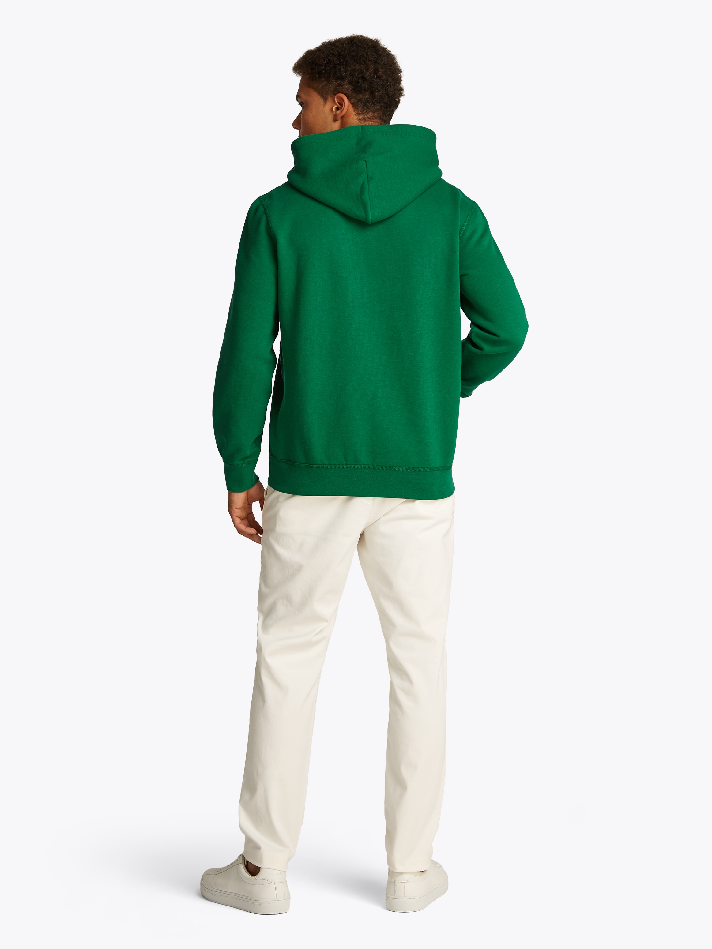 Tommy Hilfiger Hoodie »ESS SEASONAL FLEECE HOODY«, mit Logostickerei