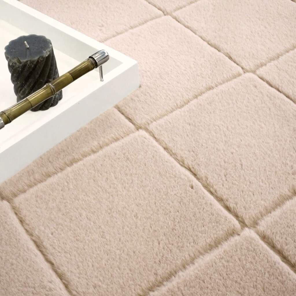 Carpet City Hochflor-Teppich »Moment«, rechteckig, 31 mm Höhe, besonders weich, Kaninchen Fell Haptik, 3D-Effekt, Rauten, Wohnzimmer