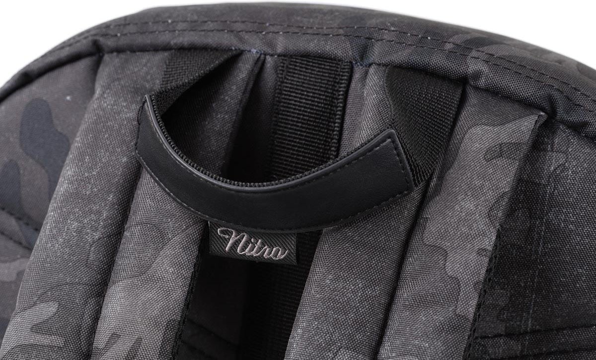 NITRO Freizeitrucksack »Urban plus«, Daypack, Streetpack im Retro-Look, Alltagsrucksack, Schulrucksack