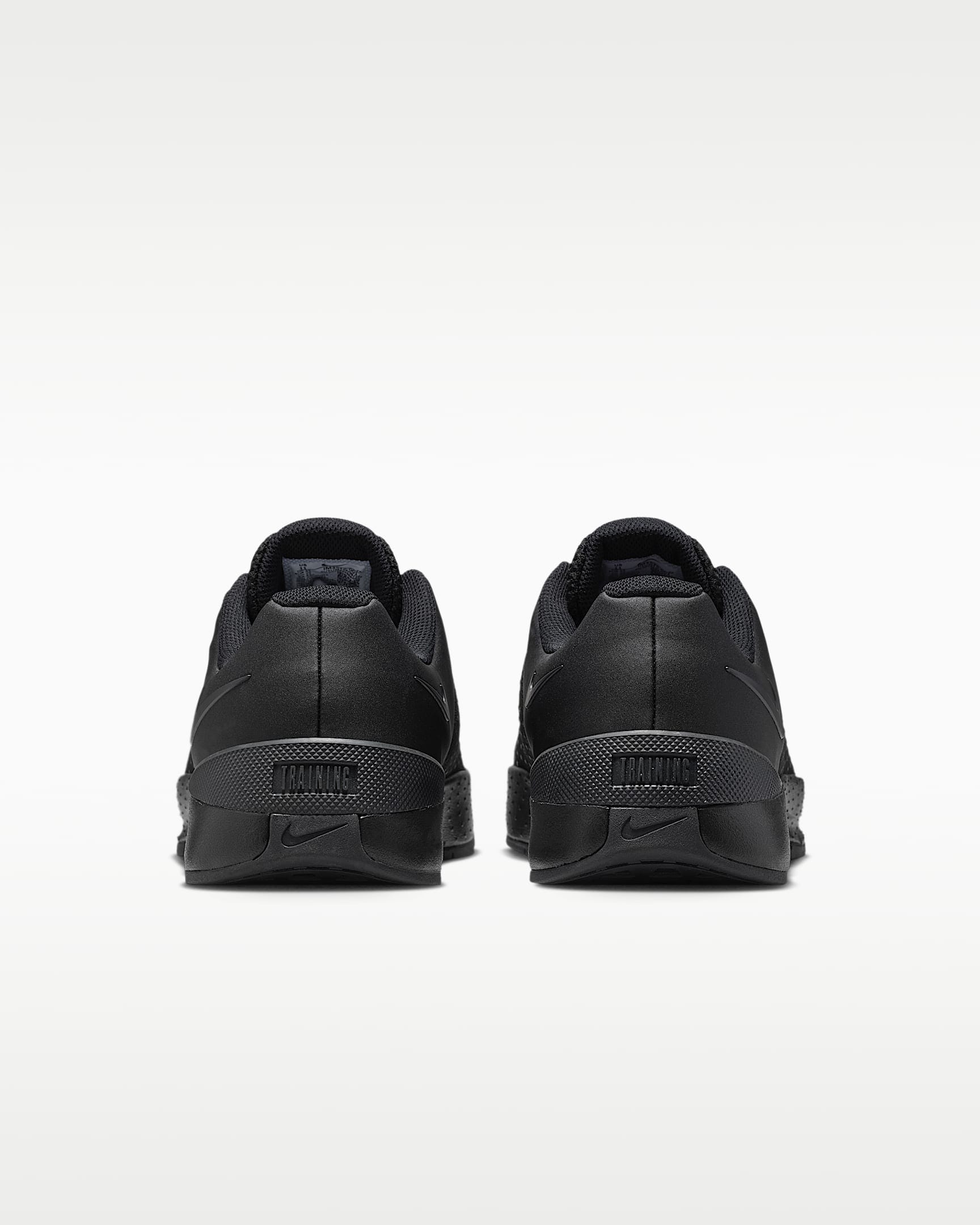 Nike Trainingsschuh »MC Trainer 4«  ideal fürs Gym und Fitnessstudio