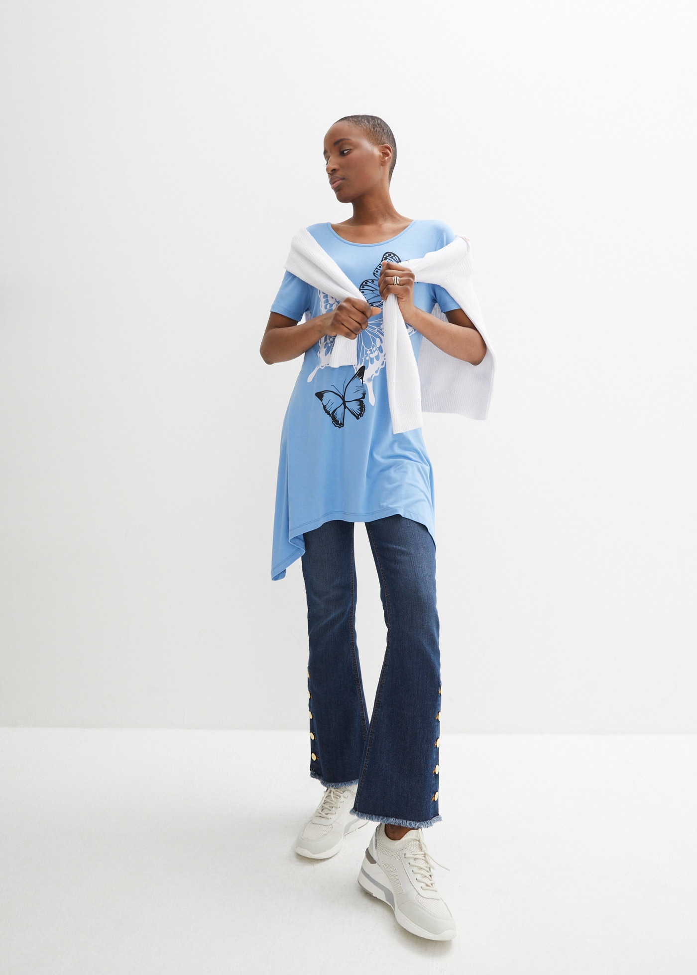 bonprix Longshirt »Longshirt mit Zipfel und Schmetterlingsmuster« Longshirt mit Zipfel und Schmetterlingsmuster