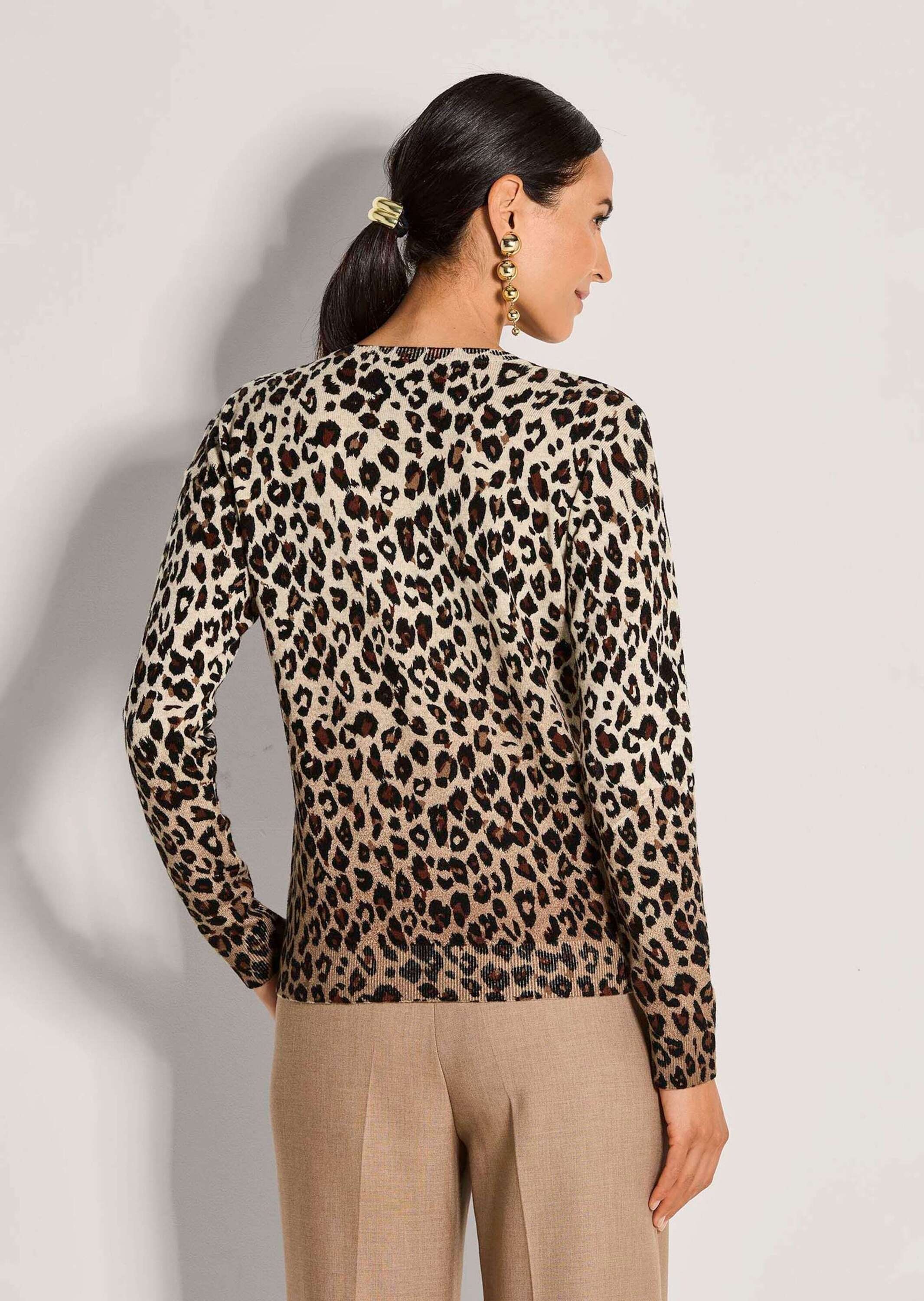 MADELEINE Longpullover »Strickpullover Luxuriöser Wollpullover mit Animal-Design« Animal Design mit Farbverlauf
