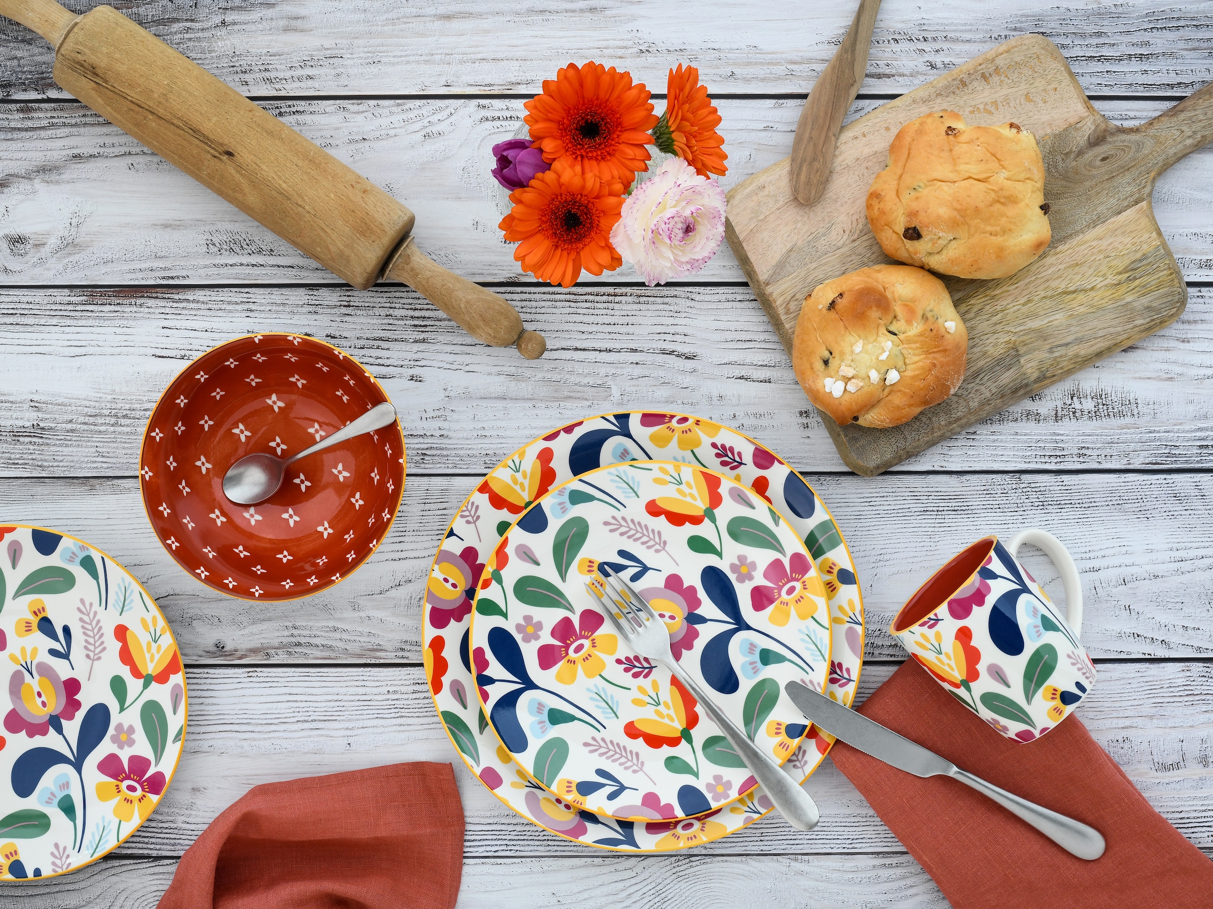 CreaTable Kombiservice »Folklore Bunt, Kombi-Service 16 tlg« Blumenmotive